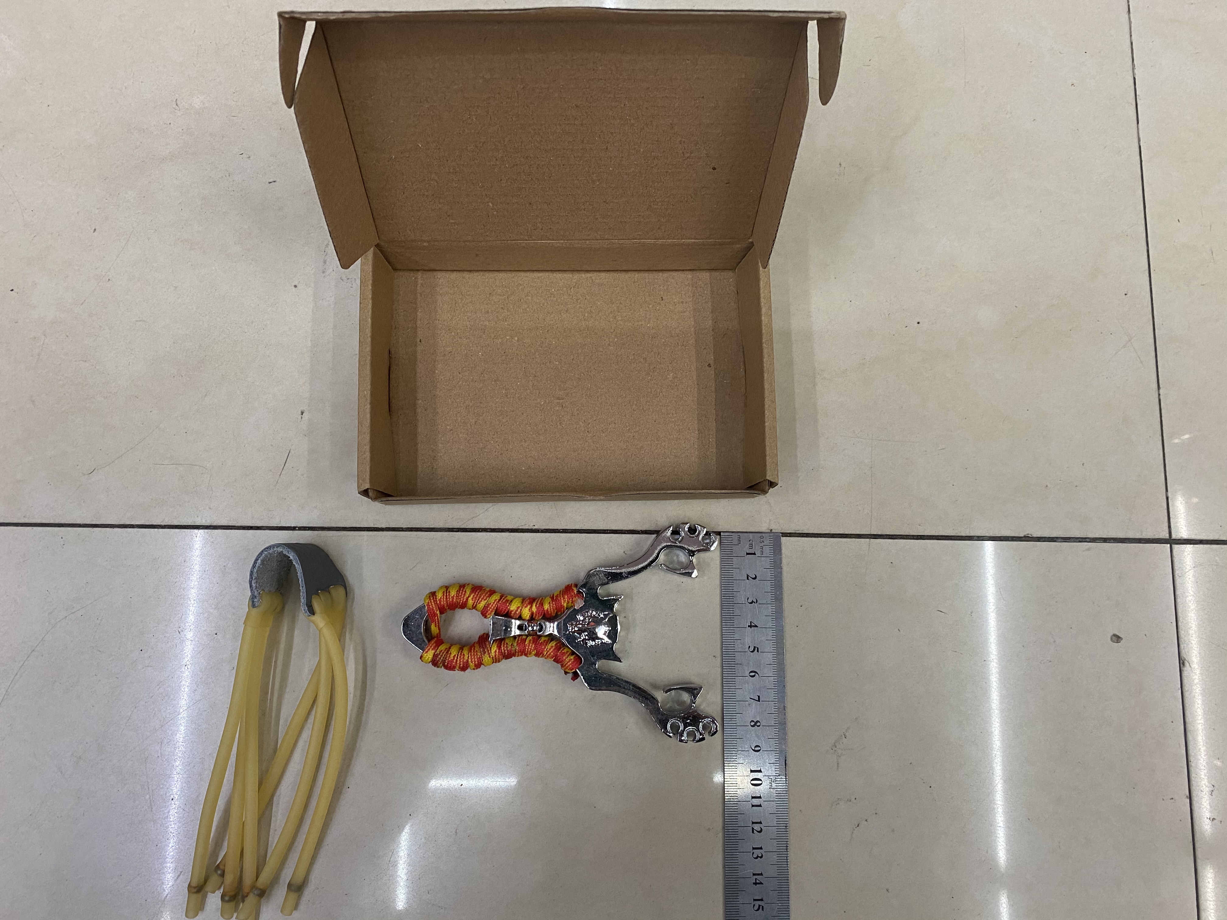 The new series of slingshot toys for children around street stalls and schools detail image 10