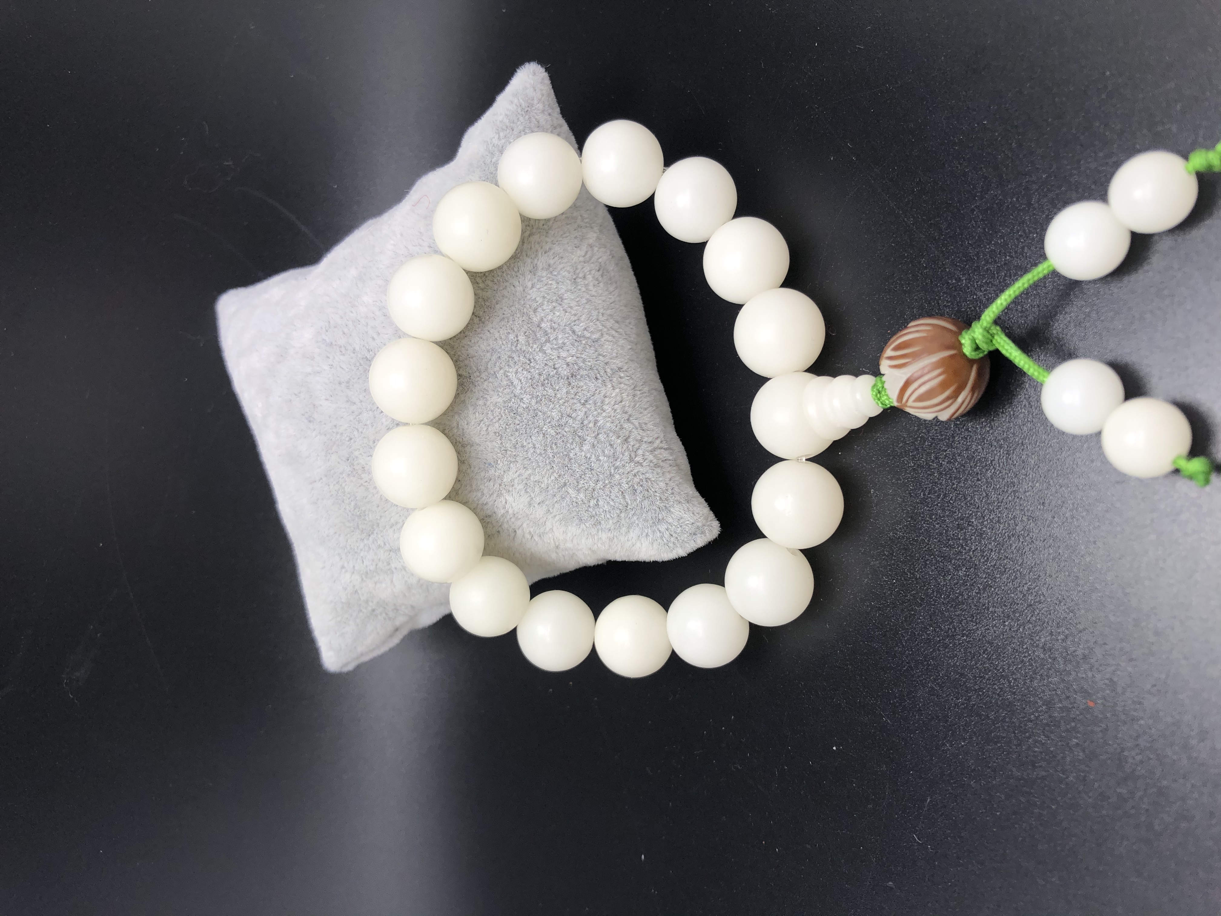 白菩提根/莲花/文玩佛珠细节图