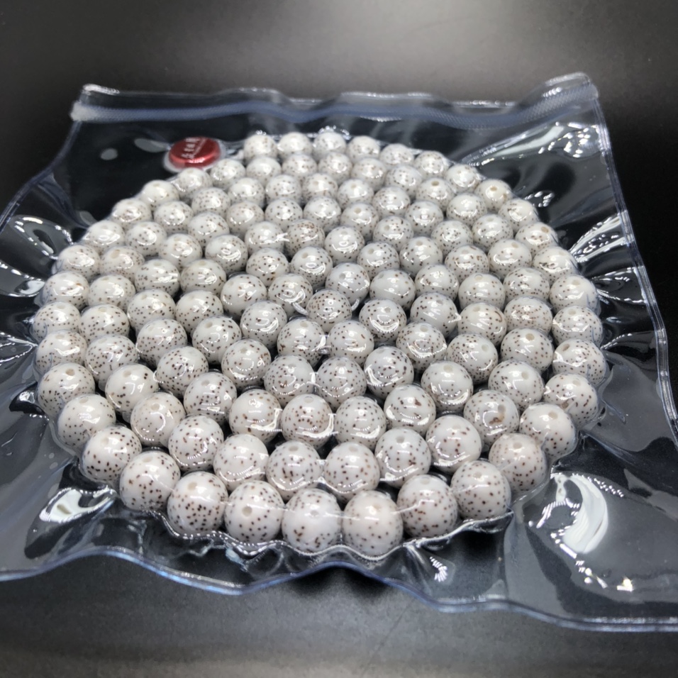 天然星月菩提籽108*1.0文玩佛珠：义乌国际商贸城一期三楼D区8091店
