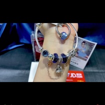 The new Pandora explosion stainless steel Tisco earrings are novel and strange.