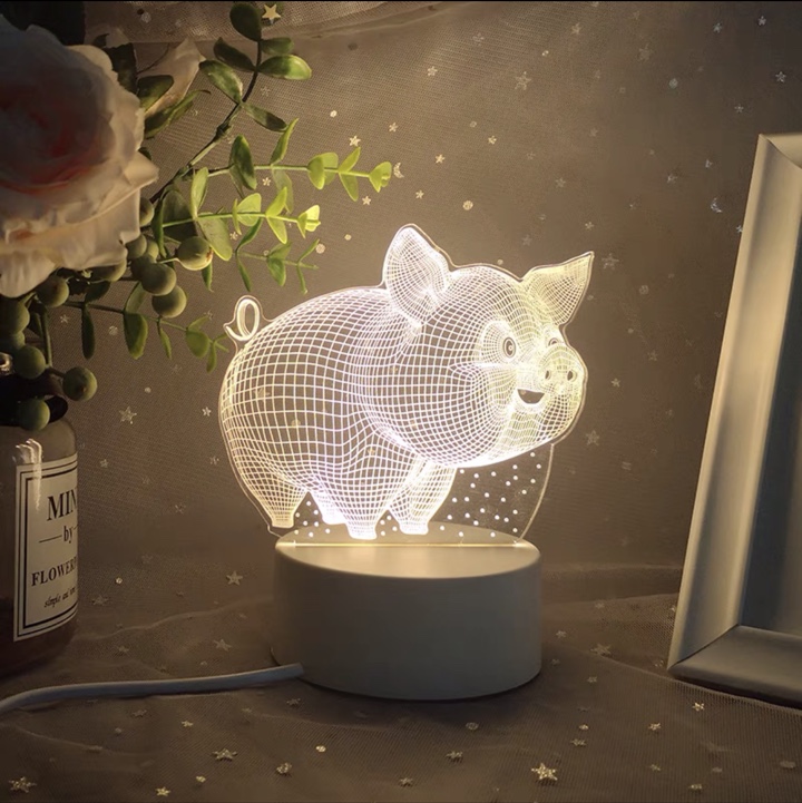 Birthday gifts for best friends and lovers, festival presents for girlfriends and men, practical desktop exquisite ornaments, 3d illuminated desk lamp, Piggy USB