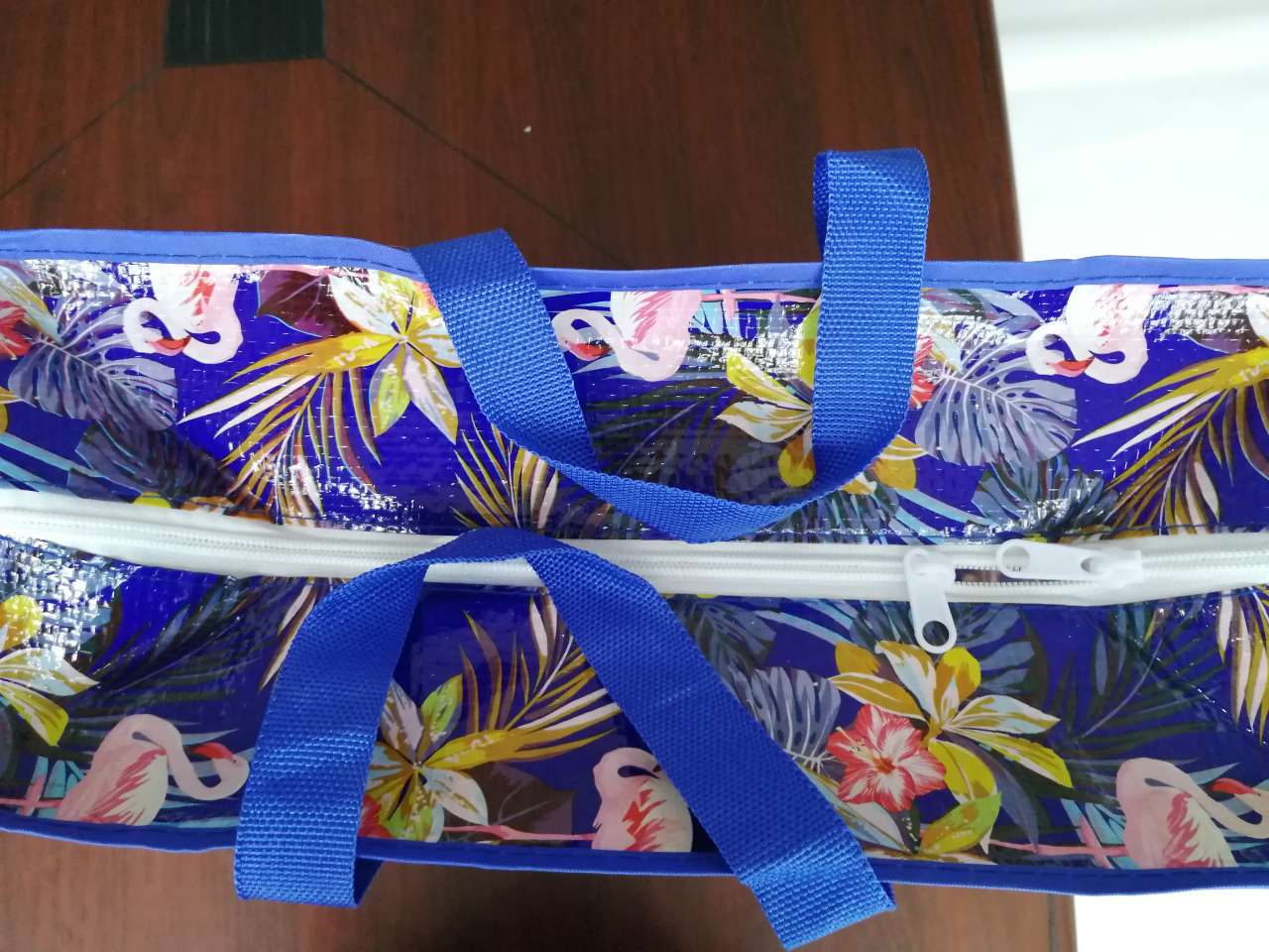 Wholesale non-woven fabric handbags, large-capacity shopping canvas eco-friendly bags, supporting logo printing