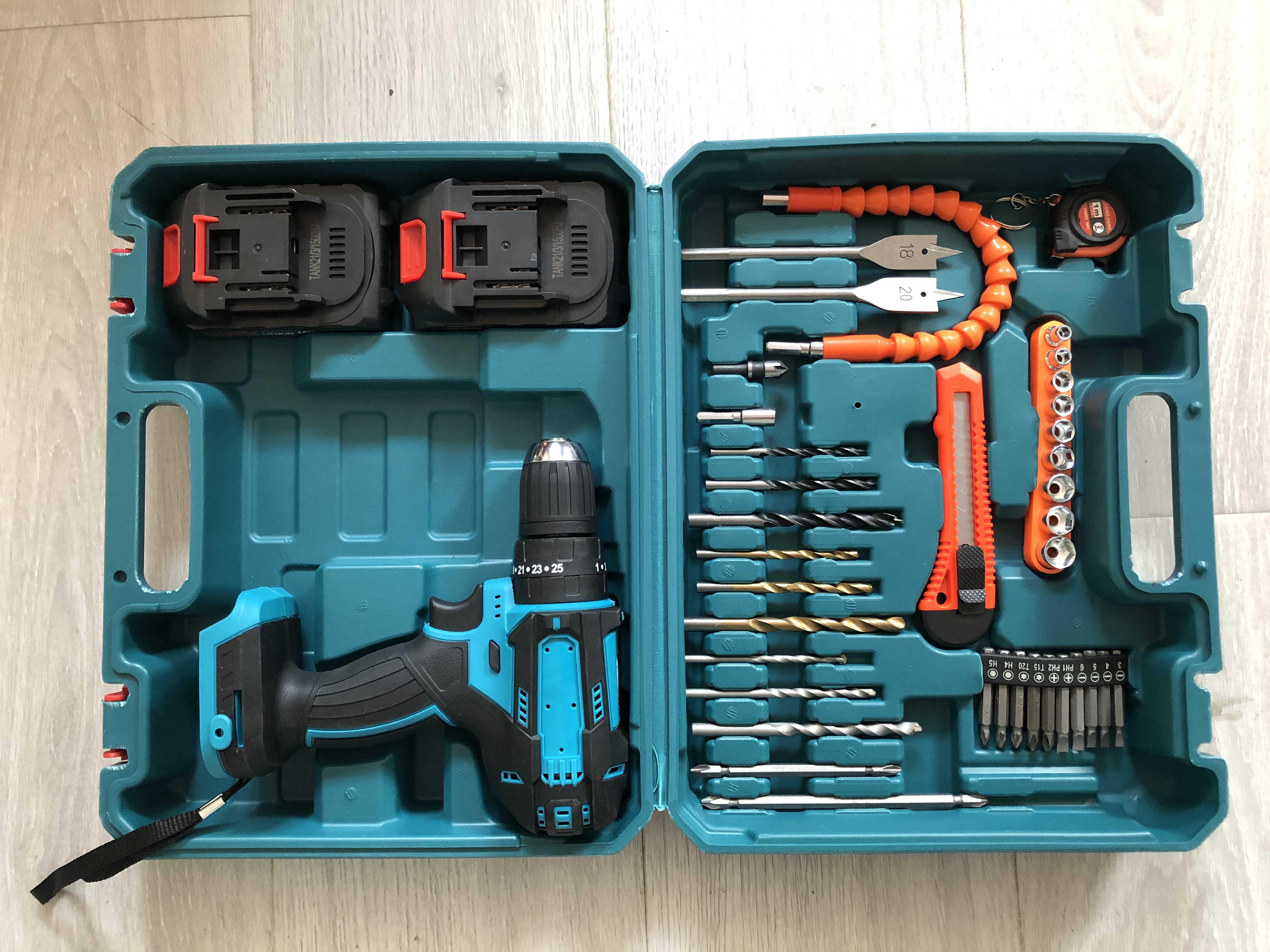 Lithium battery Angle grinder. Electric tools. Electric drill detail image 6