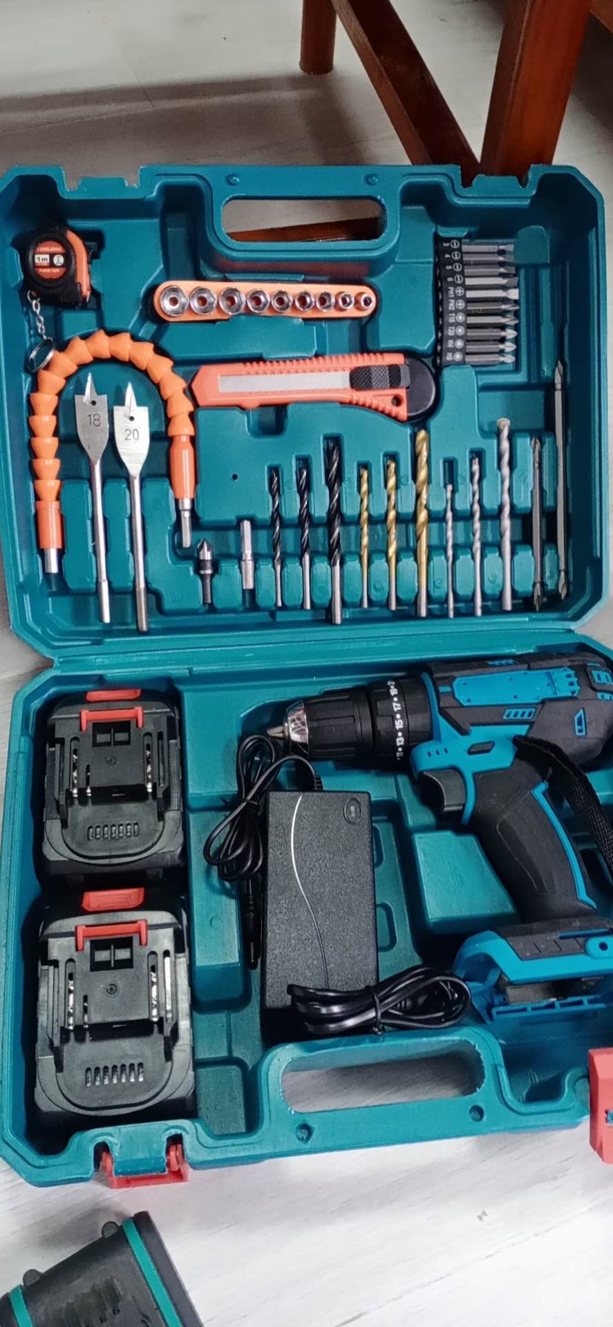 Lithium battery Angle grinder. Electric tools. Electric drill detail image 20
