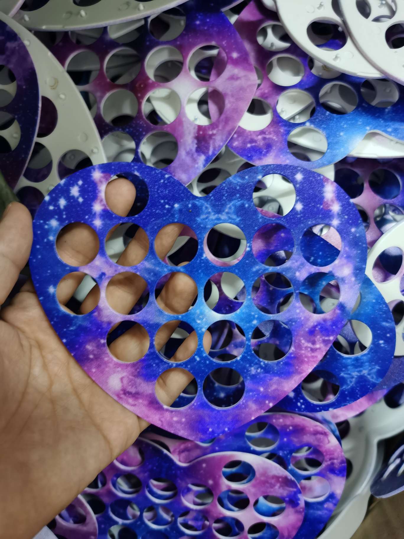 Xinqiqu Plush Panda Figure-shaped Chair, rat-killing Pioneer Rotating toy, fidget Spinner, starry sky Bubble Fun, Leisure and stress-relieving Toy 1168 Item Picture