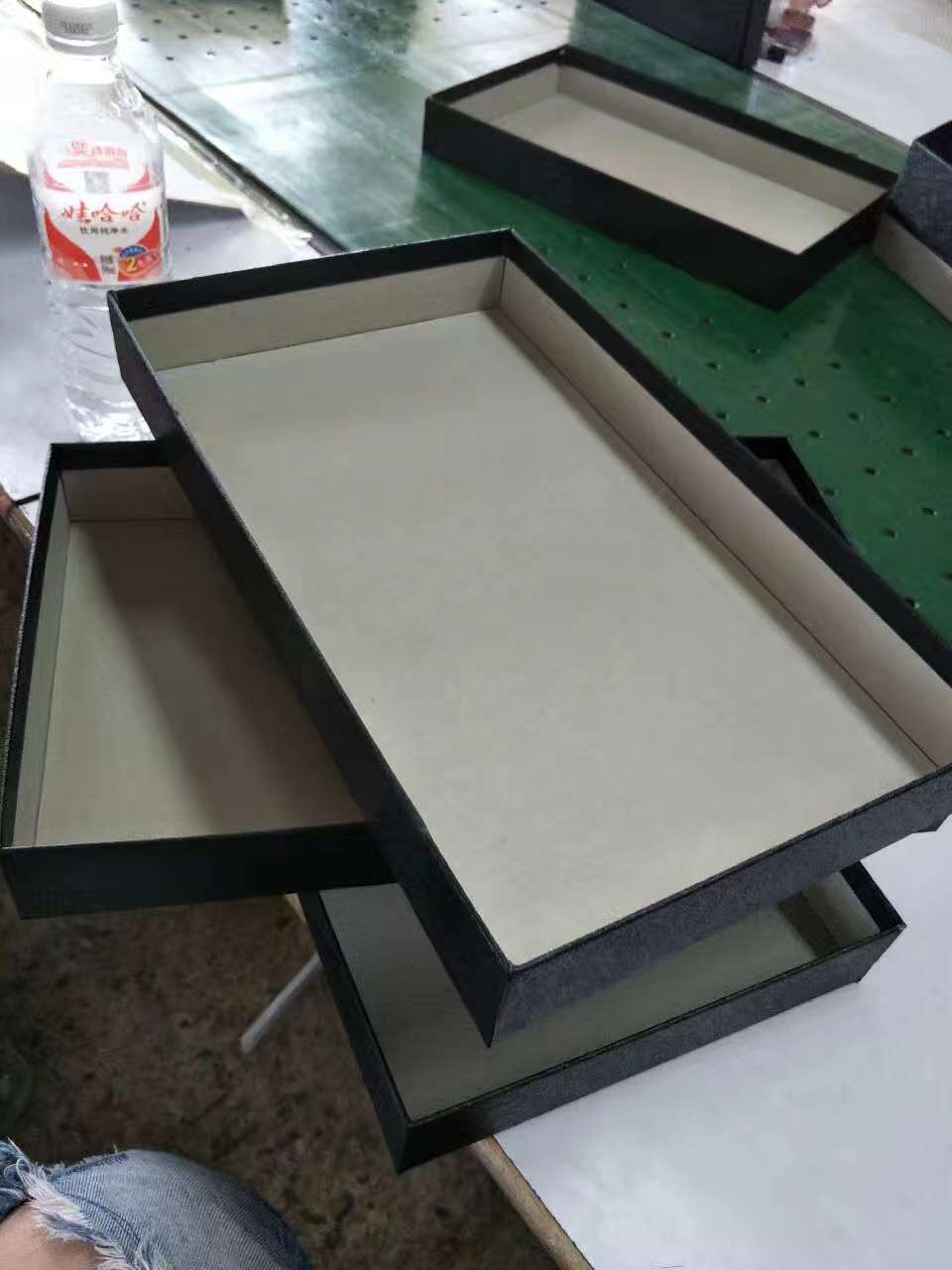 دفعة أولية مزدوجة الاستخدام للحرارة المائية في الغراء detail image 8