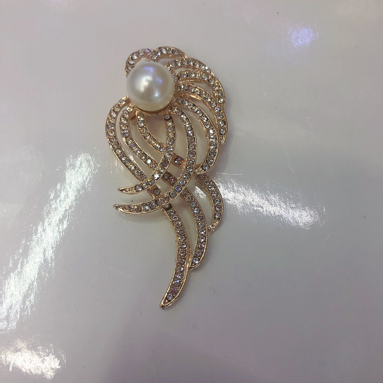 多钻柳条大胸花