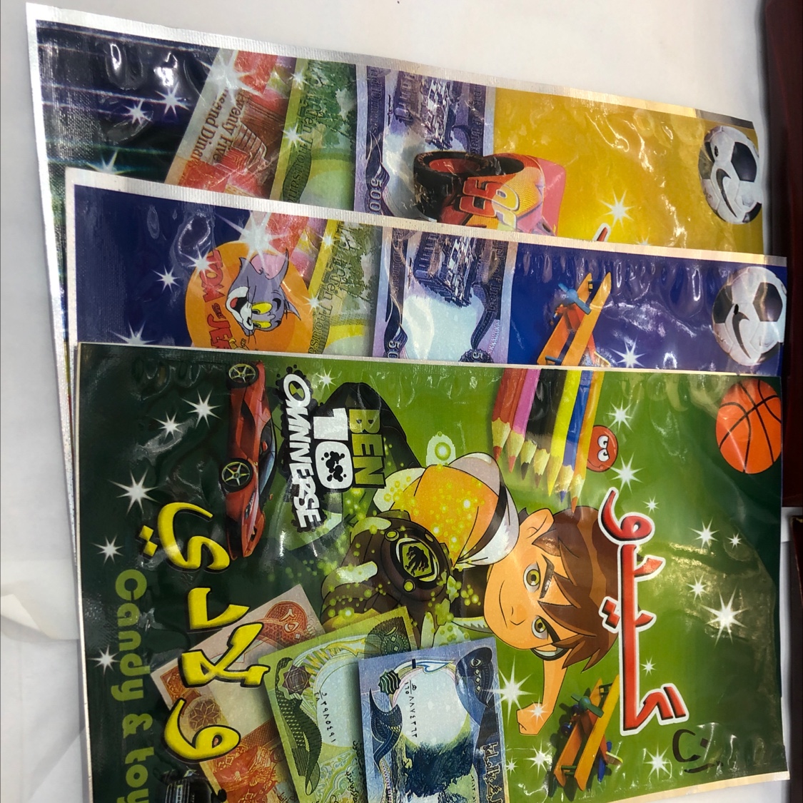 أغطية الأطفال ذات الرسوم المتحركة الشاملة للأطفال، واللعب، والقرطاسية، وأكياس ألومنيوم رقائقية ذات ثلاثة أجزاء details Picture