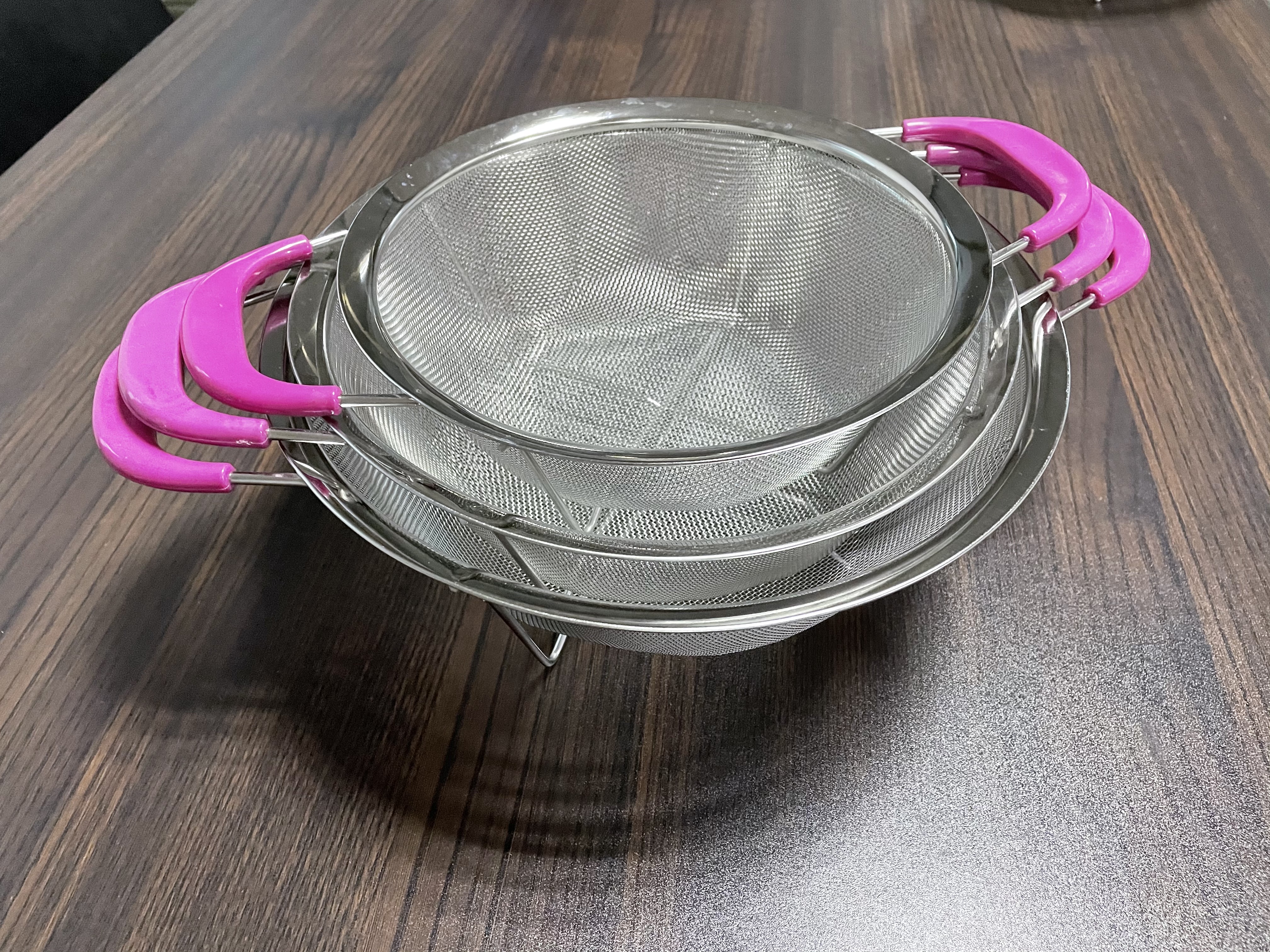 不锈钢塑耳篮双耳圆篮宽边篮产品图