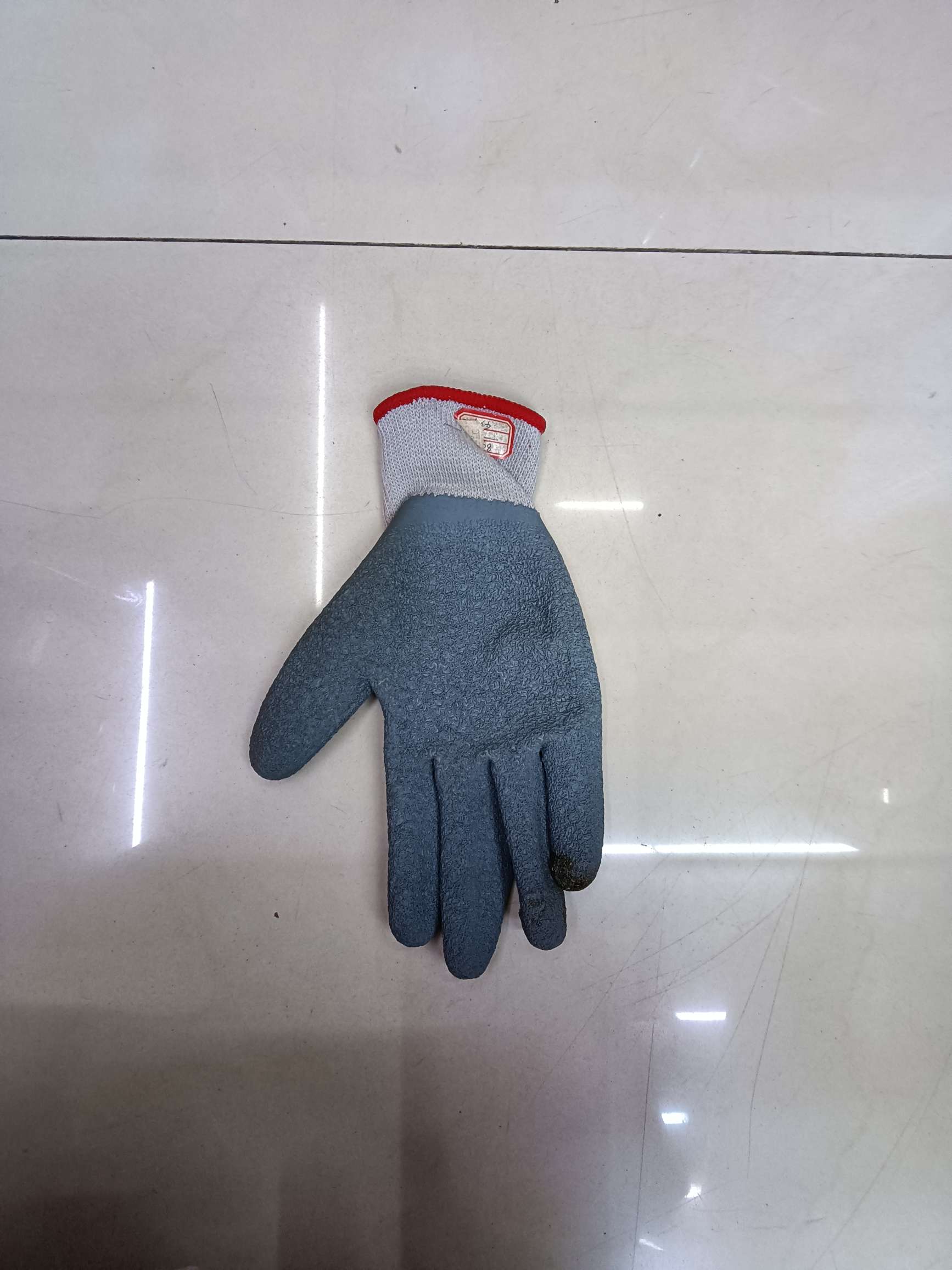 白色针织浅蓝胶手套详情图1