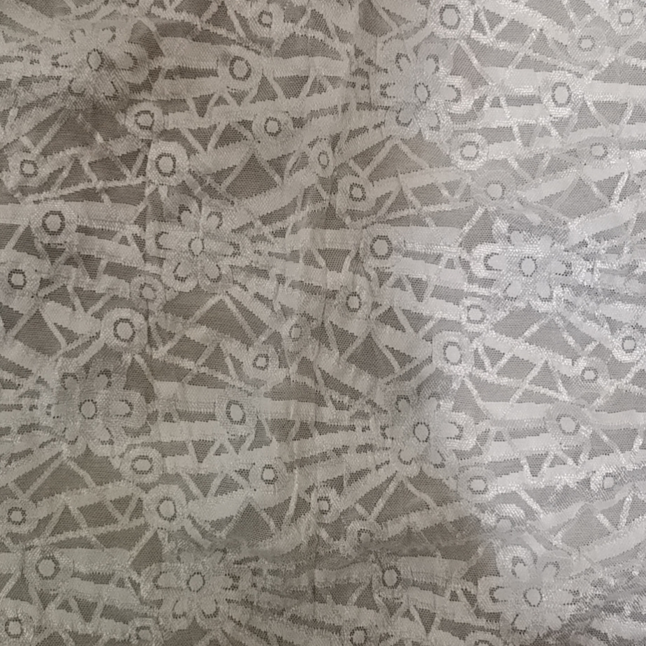 1075