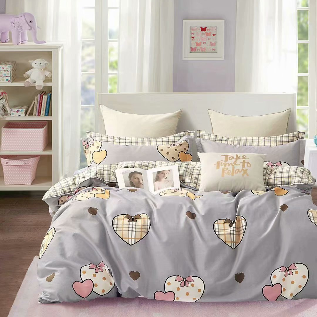 Four-piece set retail wholesale bedding in stock, love fills the room with dust