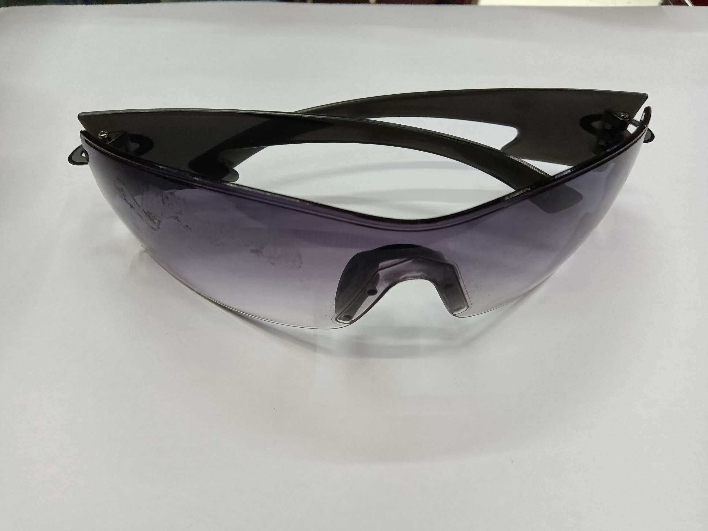 渐变色眼镜详情图1