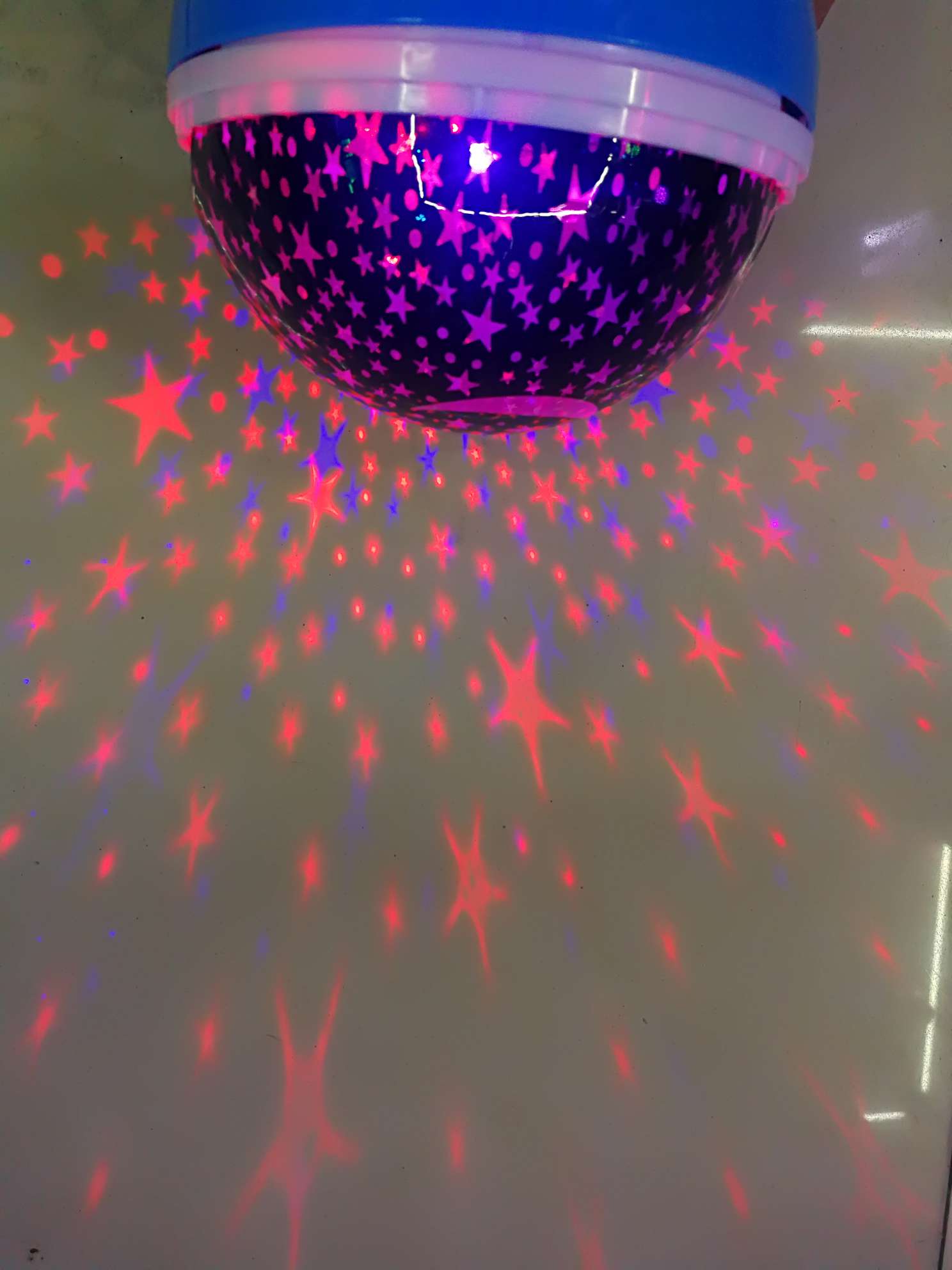 爆款led旋转梦幻星空灯usb星空投影灯卧室3d小夜灯满天星投影仪细节图