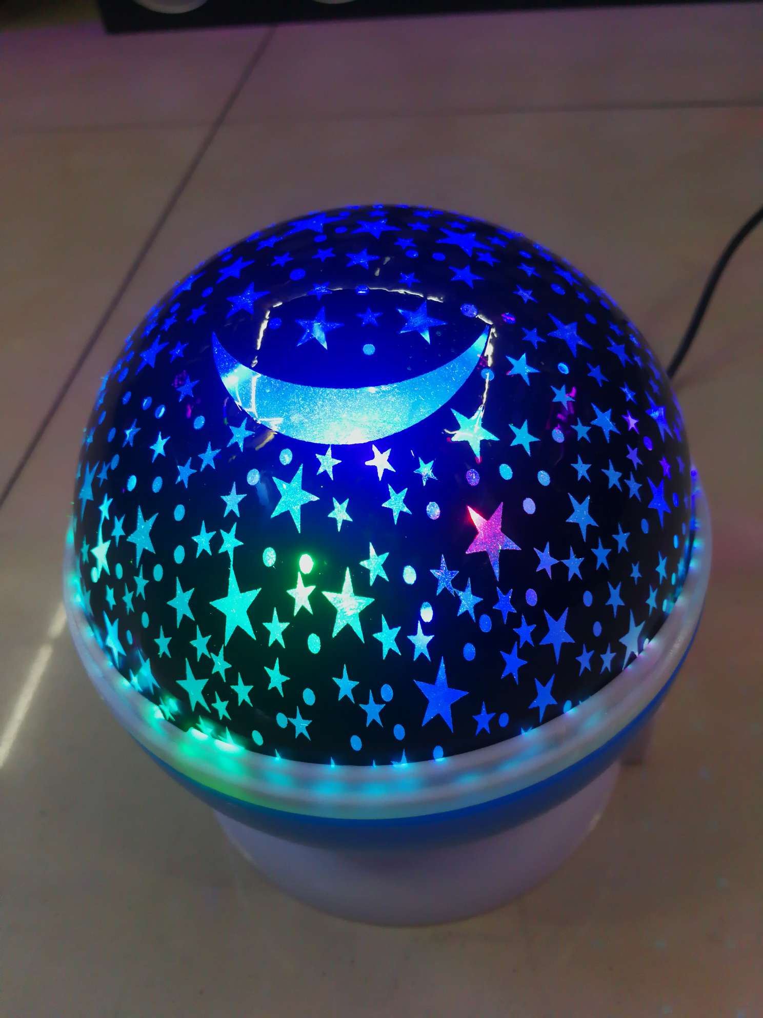 爆款led旋转梦幻星空灯usb星空投影灯卧室3d小夜灯满天星投影仪产品图