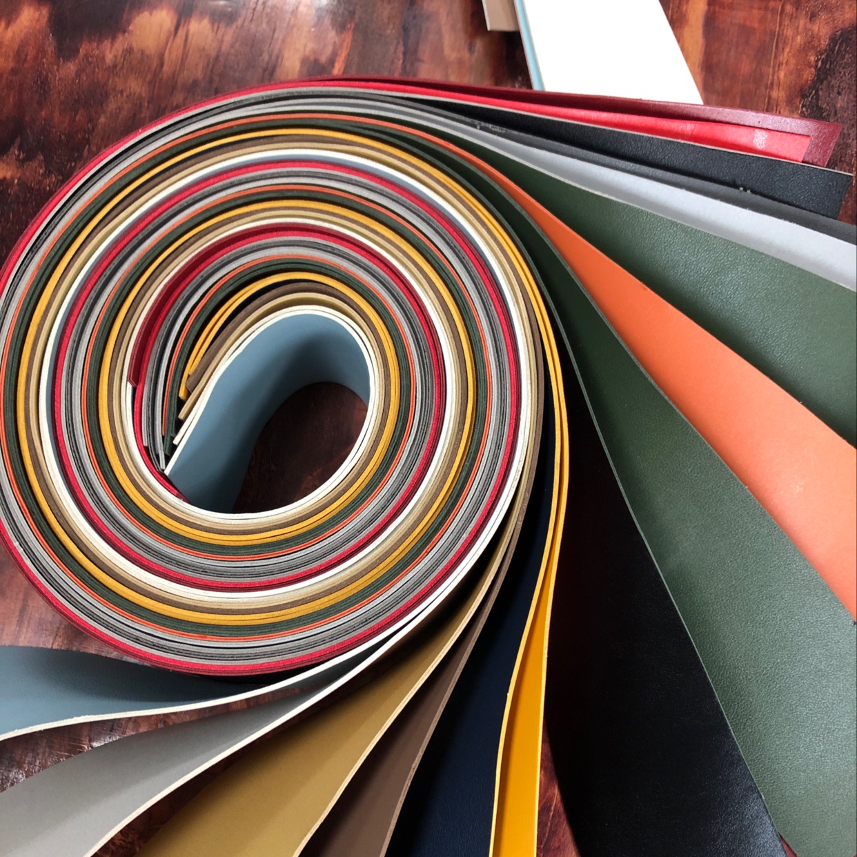 双面各色餐垫革