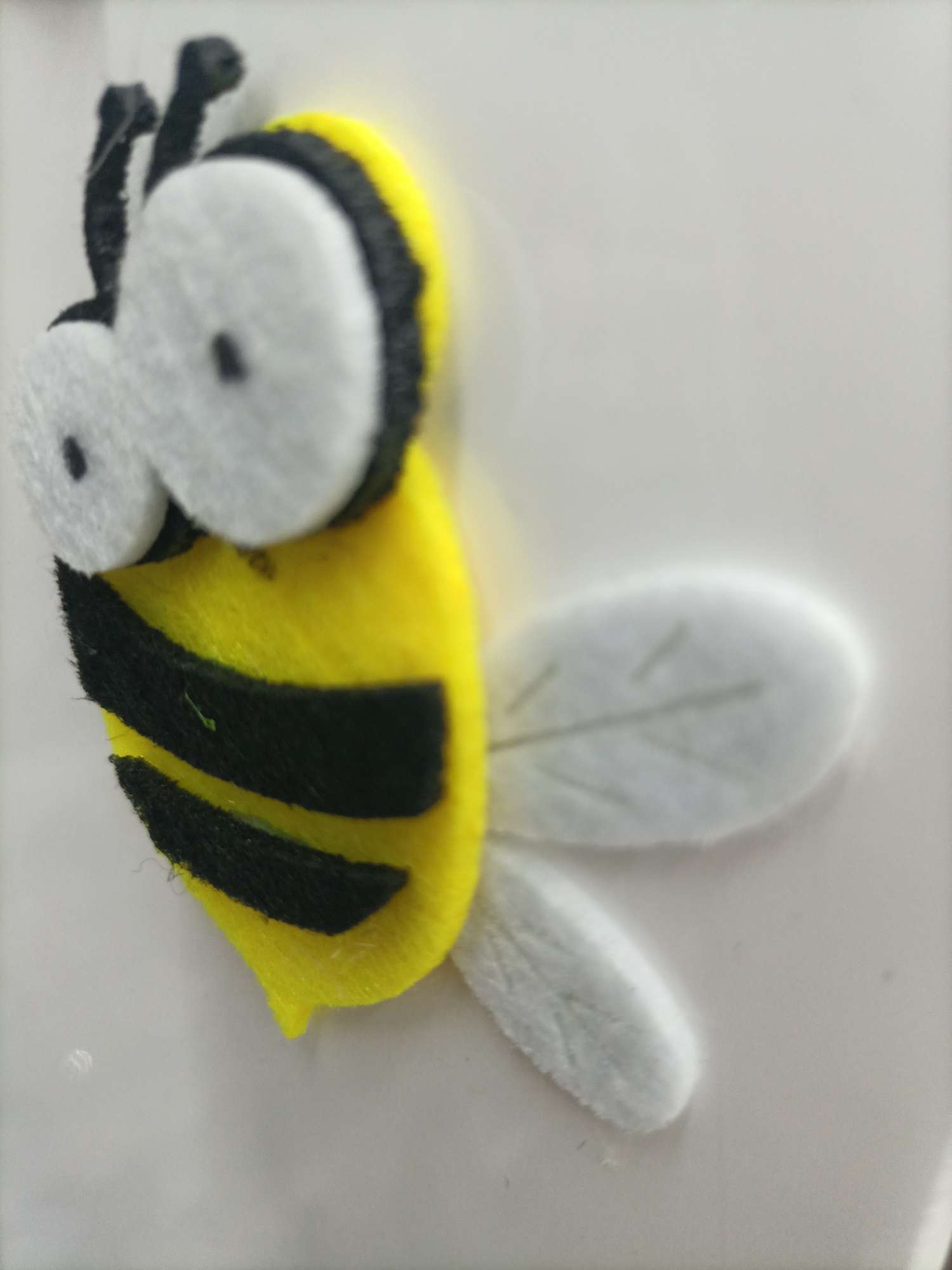 毛毡布无纺布DIY经典款蜜蜂布贴花头饰袜子帽子童装配件花产品图