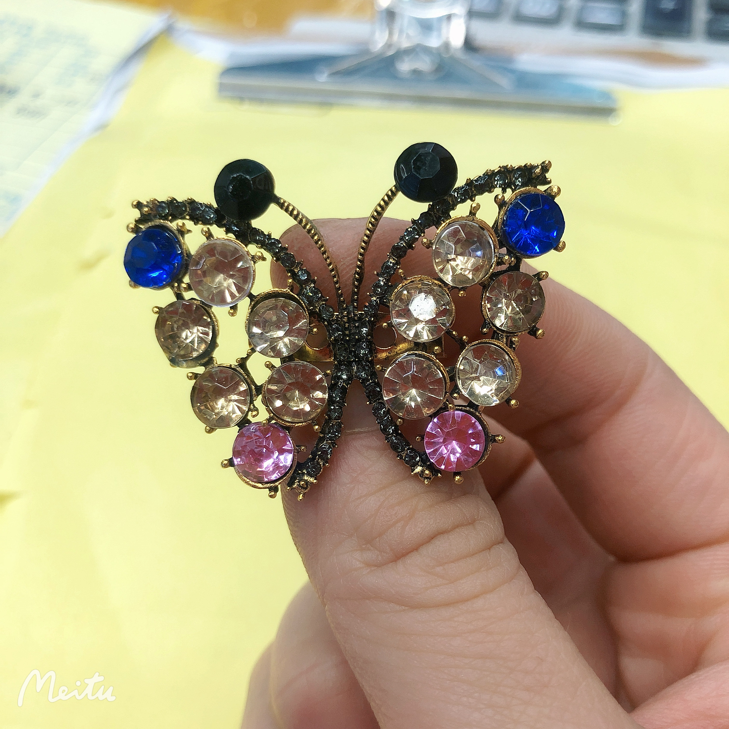 彩钻蝴蝶青古铜色胸针详情图8