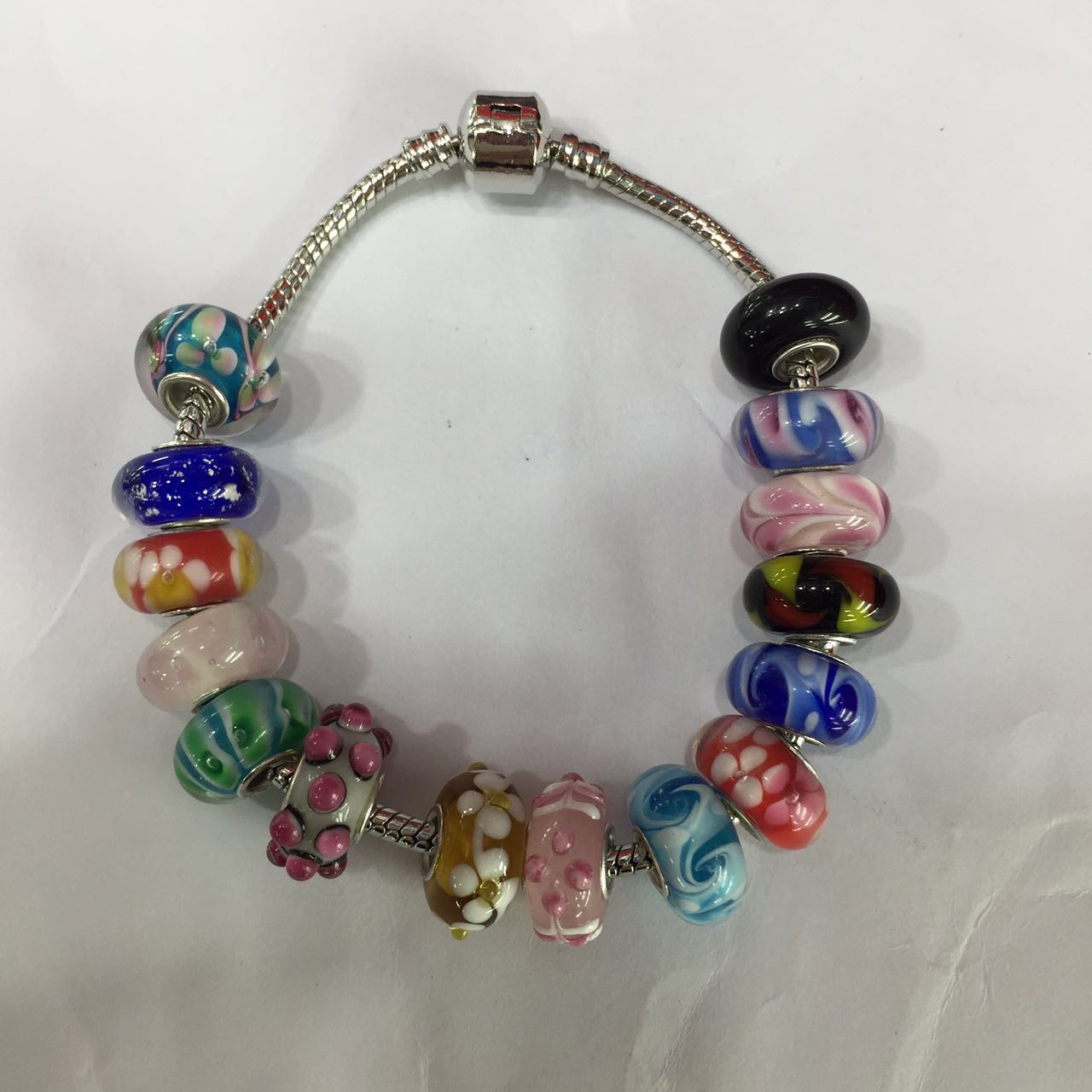 潘多娜精品手工琉璃大孔珠流行款 树胶 散粉 大孔珠 diy花朵 花点 线条散珠多种款式颜色