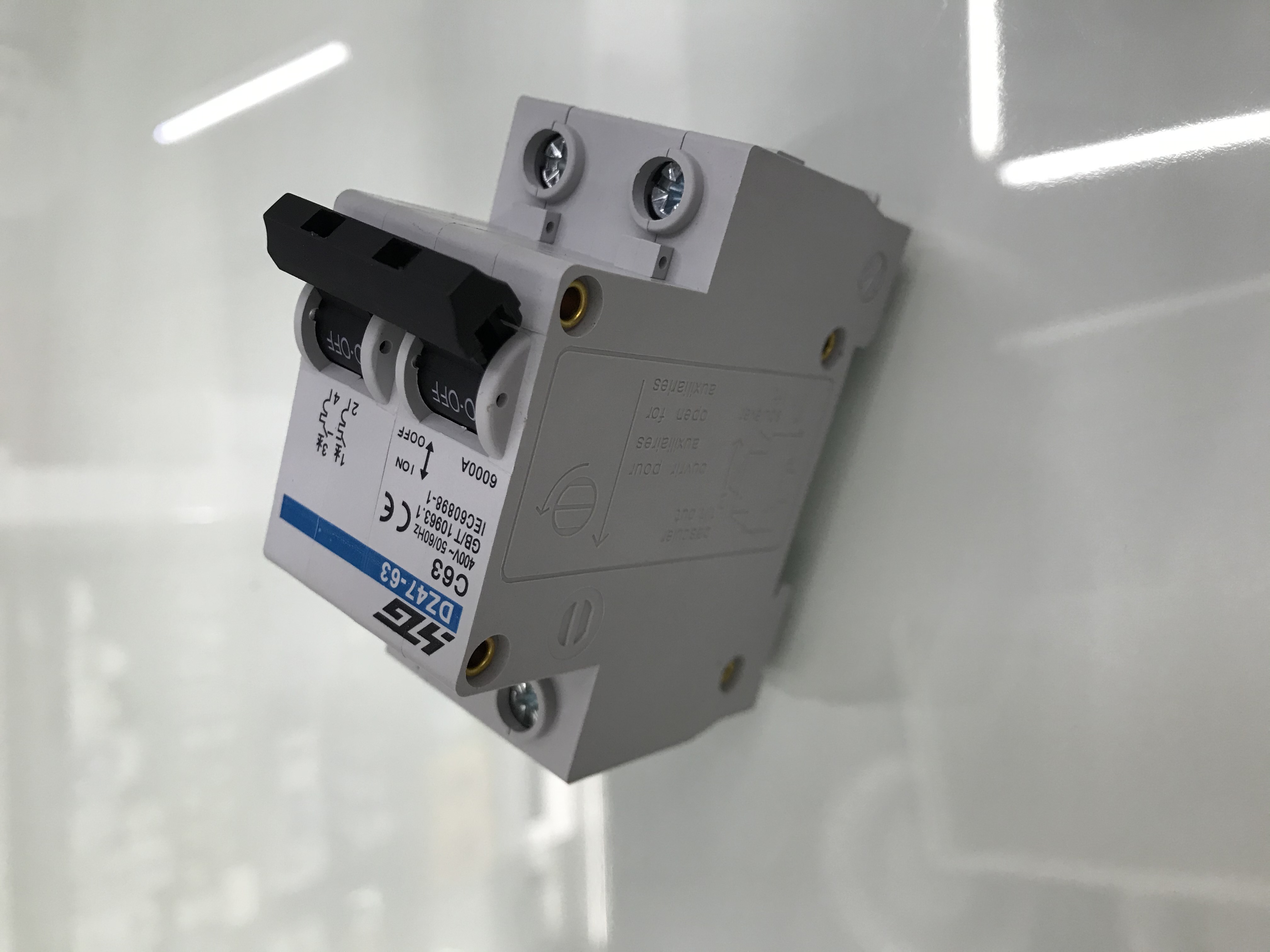 Circuit Breaker 2P undefined