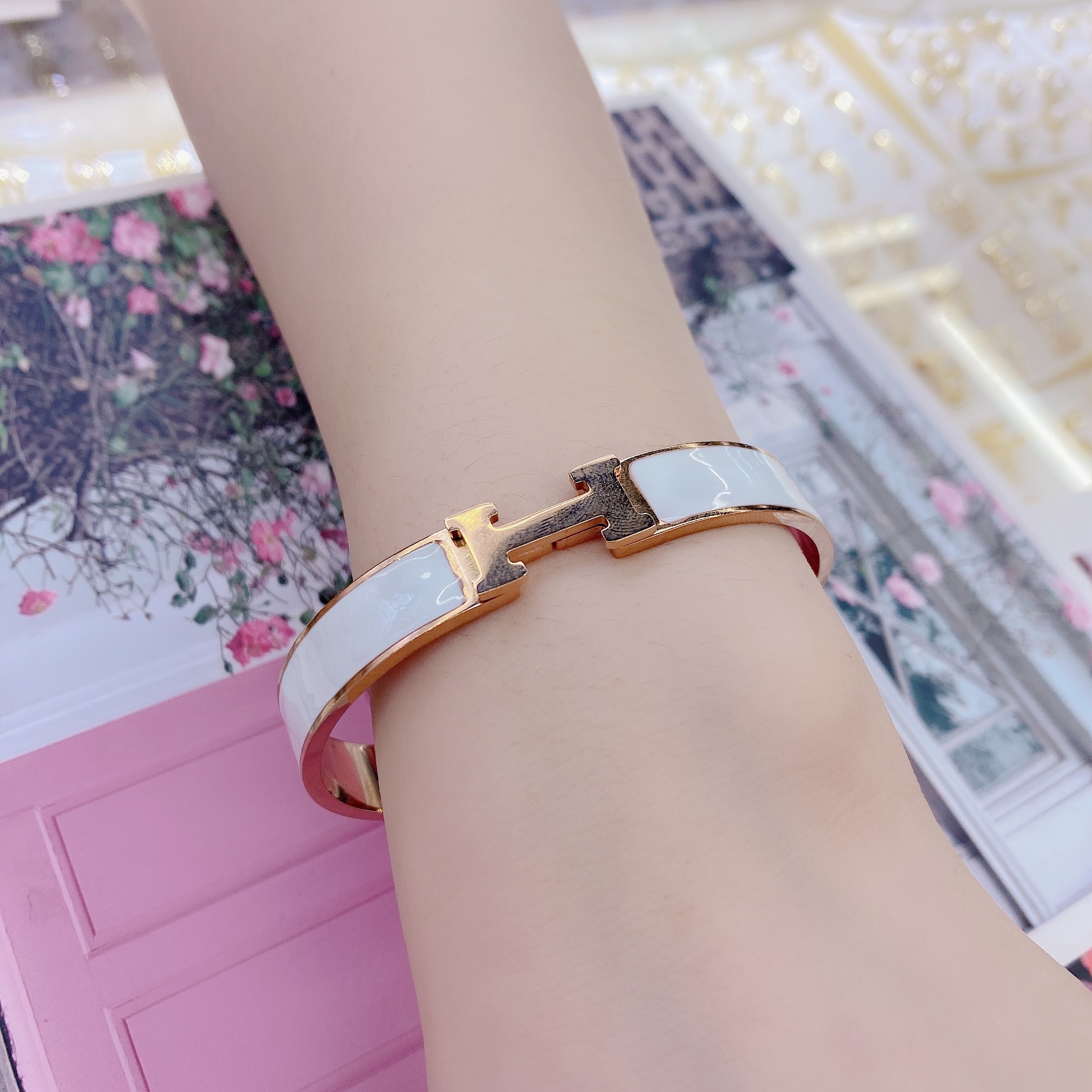 Chenglong Jewelry Bracelet: Korean version couple jewelry for women, fashionable inlaid, niche design, Instagram trendy and popular titanium steel bracelet B0134-120 detail image 7