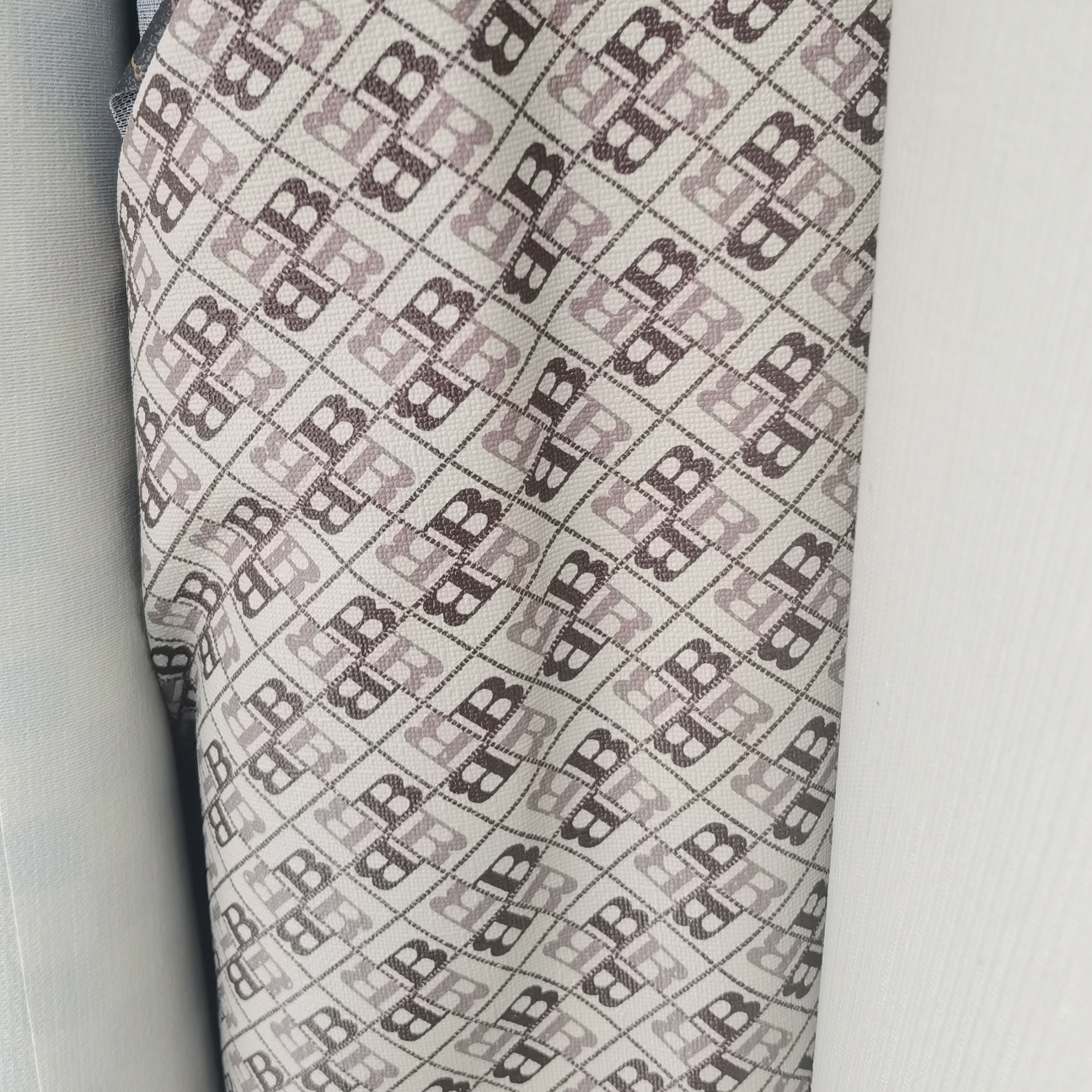 Leather sheath B knit leather