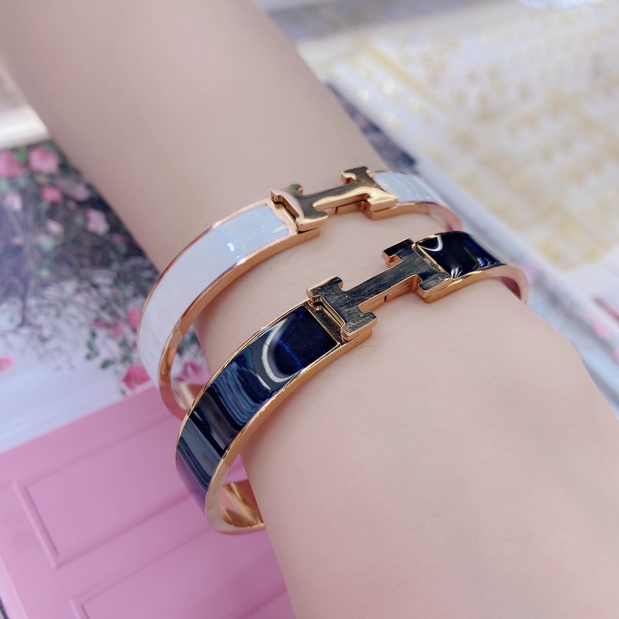Chenglong Jewelry Bracelet: Korean version couple jewelry for women, fashionable inlaid, niche design, Instagram trendy and popular titanium steel bracelet B0134-120 detail image 5