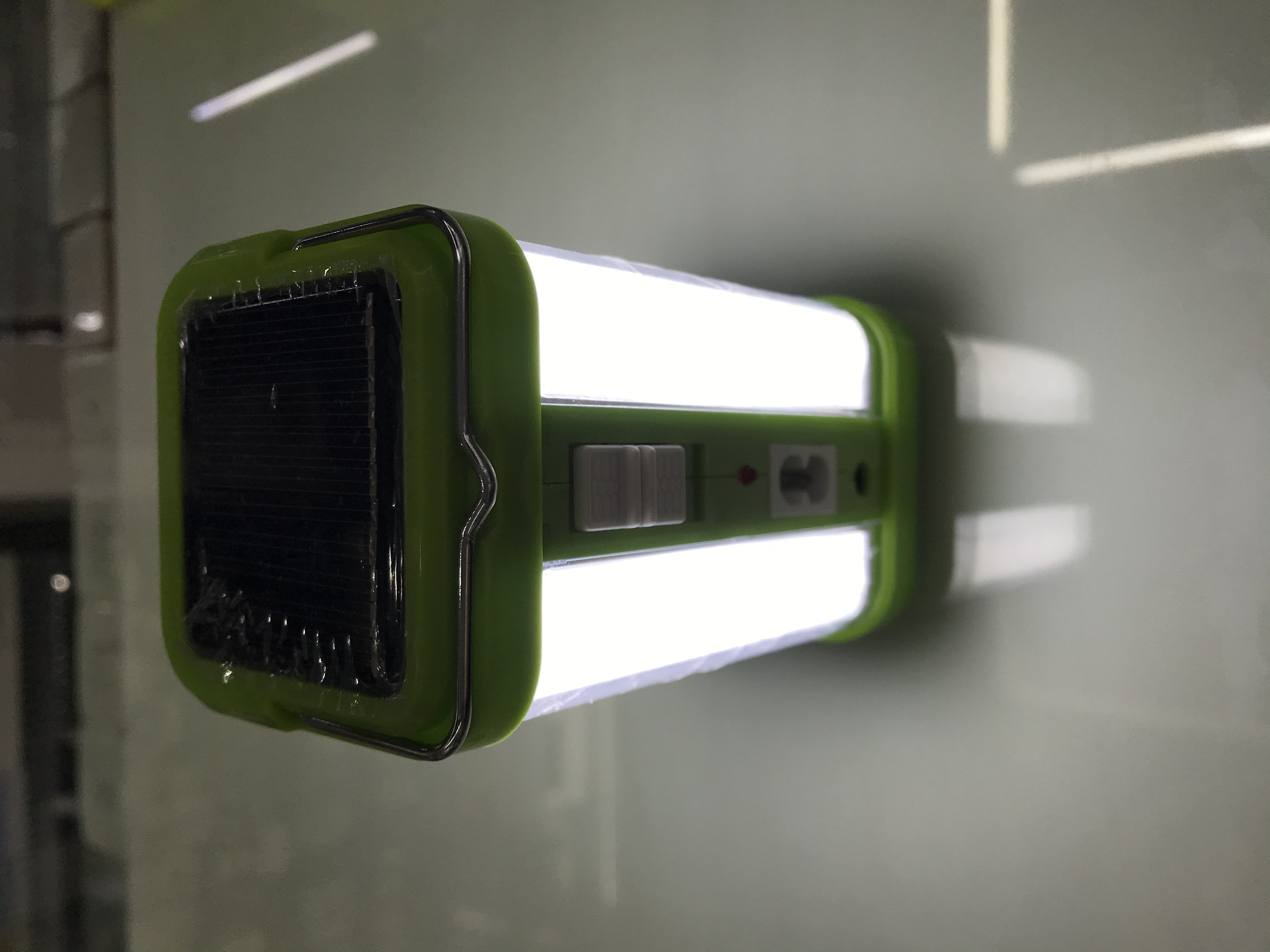 Solar Outdoor Emergency Lights Item Picture