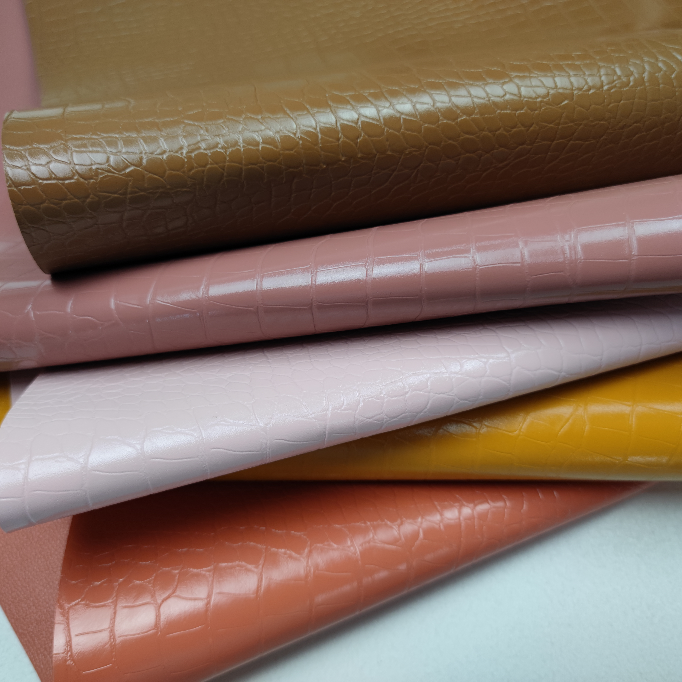 鳄鱼纹双面 箱包革手袋装饰皮带 餐垫革 鼠标垫