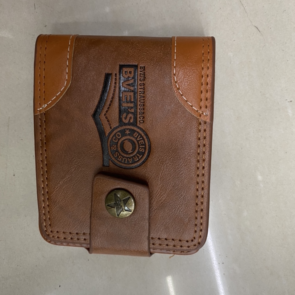 正常大小单磁扣钱包