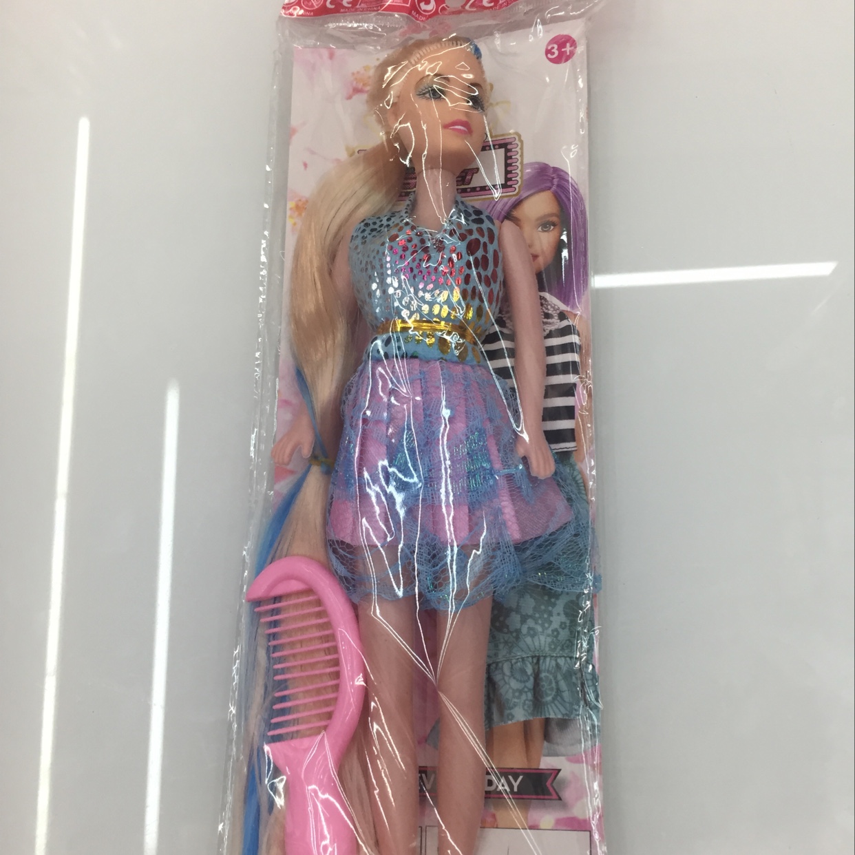 710 to 15 board dolls