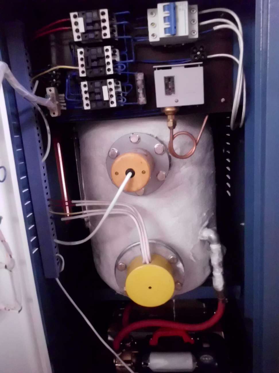 The fully automatic electric heating steam generator made of stainless steel is practical and easy to operate detail image 2
