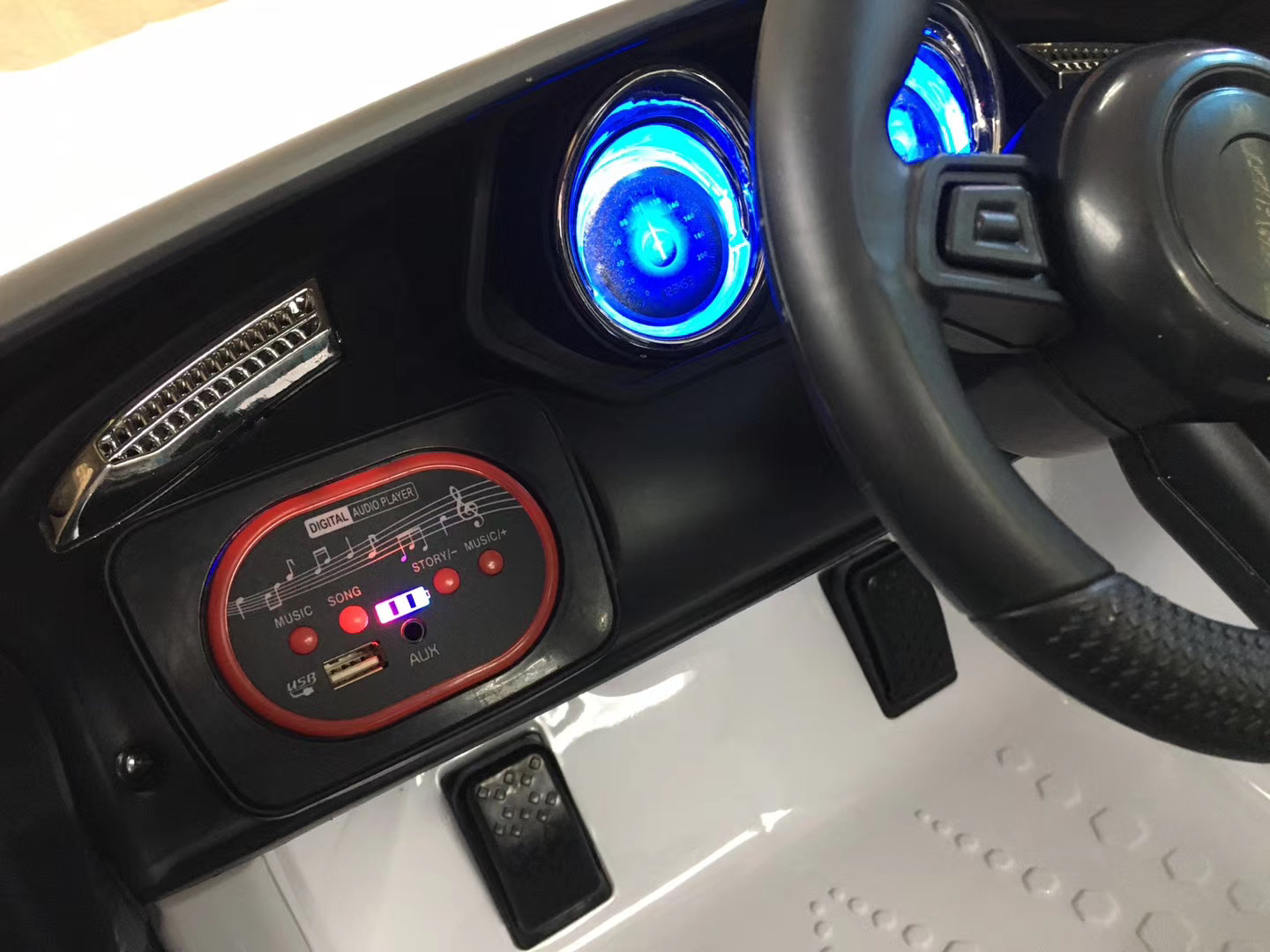 大丰田儿童电动车 童车详情图6