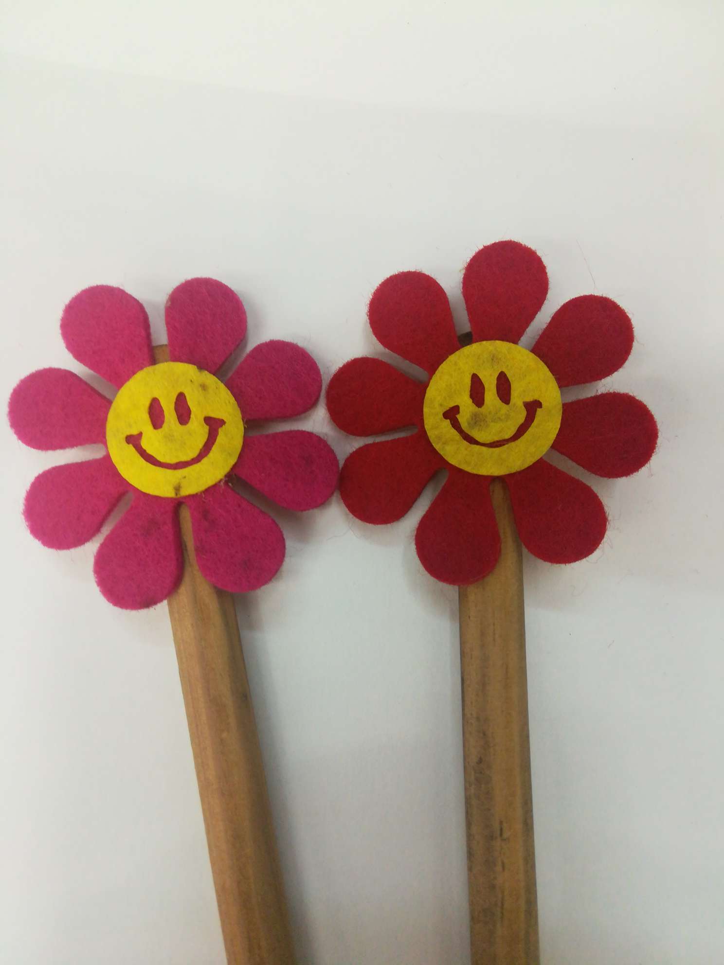 新奇特创意无帆布笑脸8瓣花原木头工艺礼品圆珠笔详情5