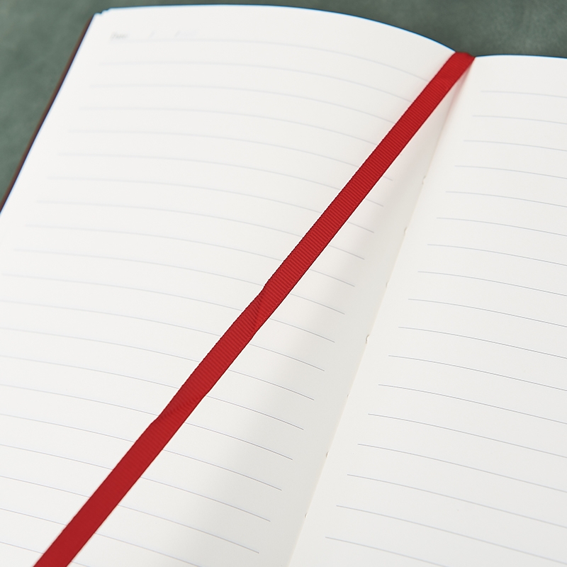 bowen博文LP25112-2可定制LOGO礼盒装笔记本A5办公文具用品记事本工作会议记录本协会学生奖品简约时尚馈赠礼白底实物图