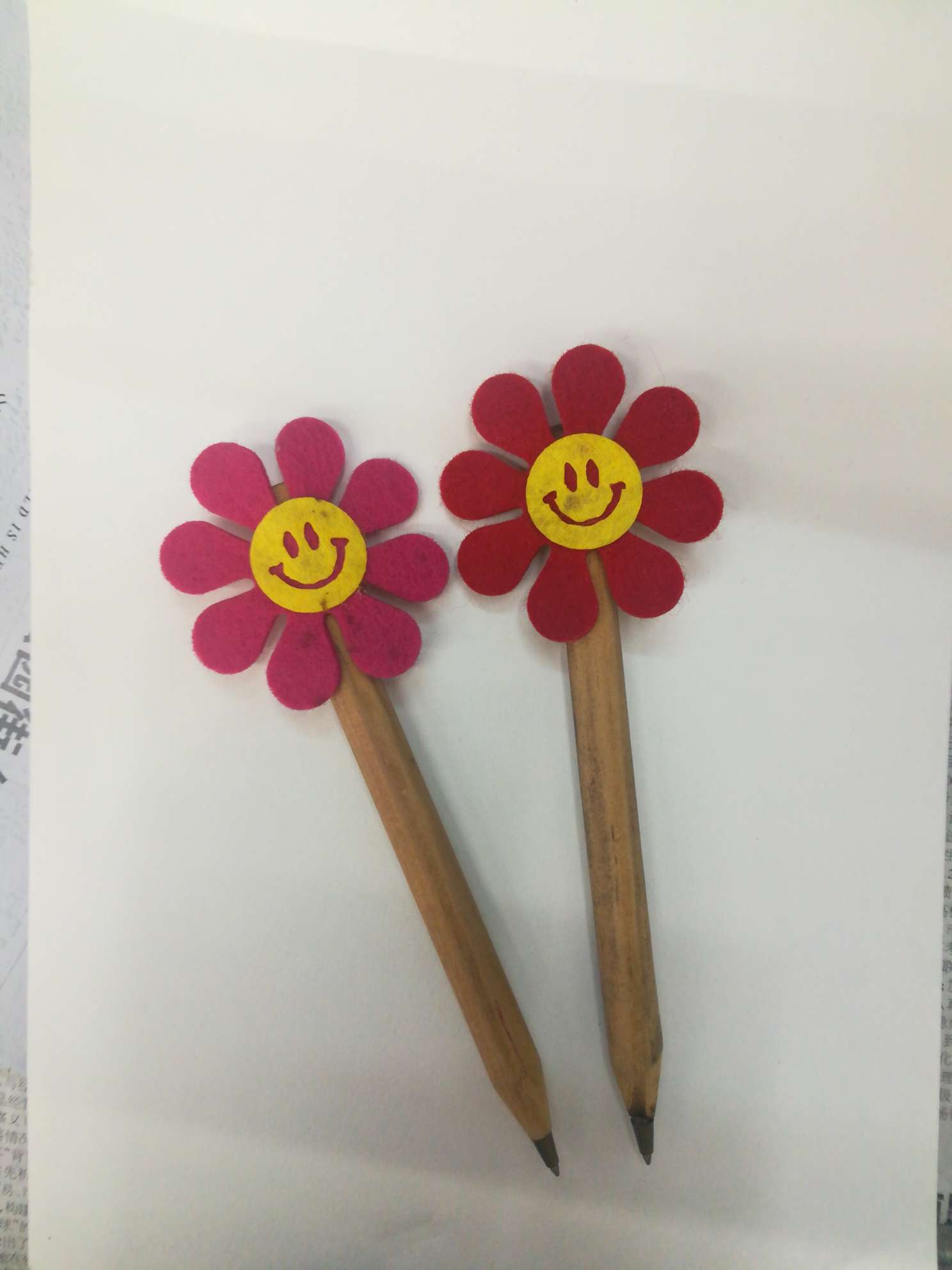 新奇特创意无帆布笑脸8瓣花原木头工艺礼品圆珠笔详情3