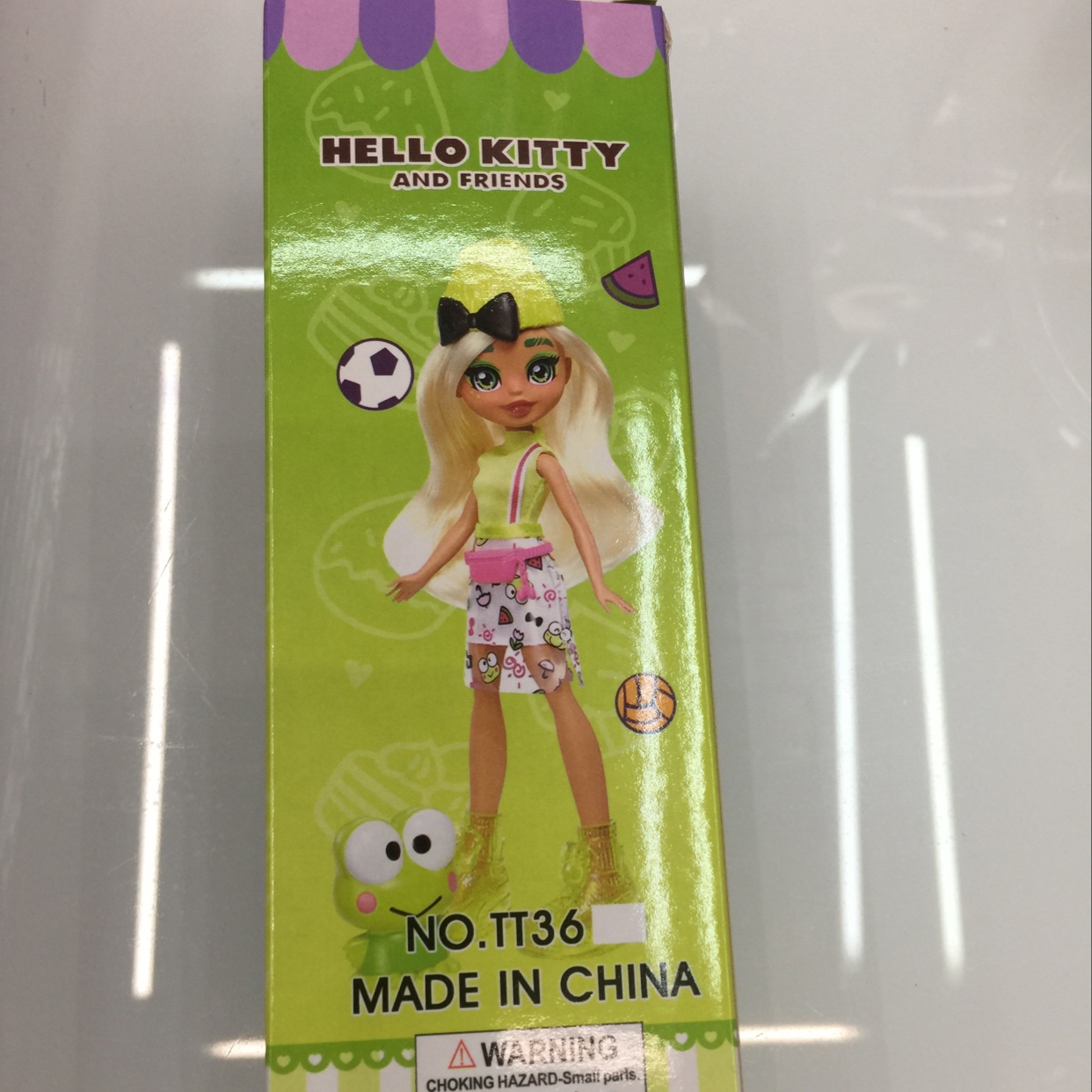 T36A doll detail image 3