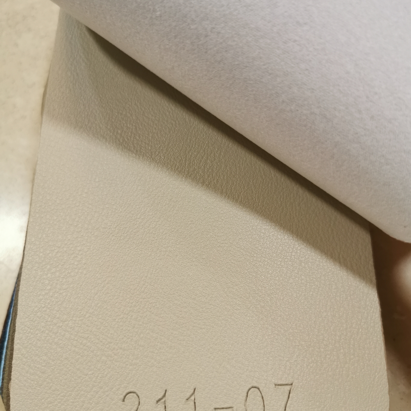 Direct sales of ecological full-grain leather from the manufacturer