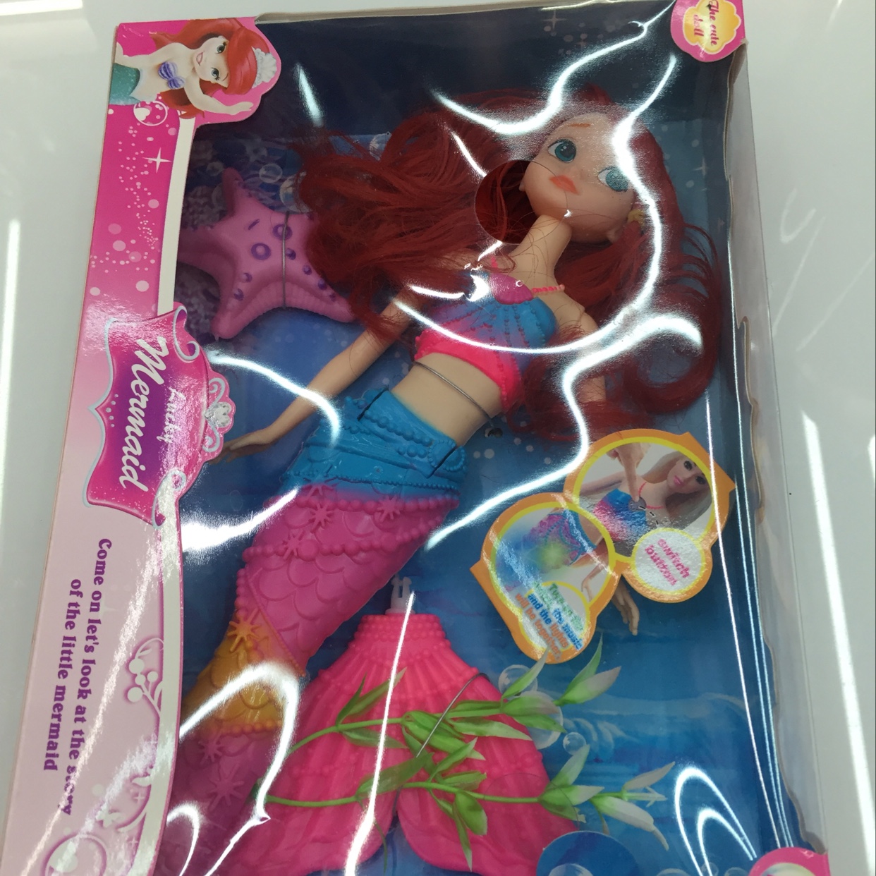 102E Doll - 1 Barbie Doll details Picture