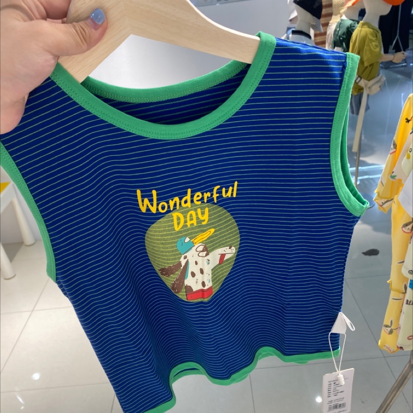 男童背心产品图