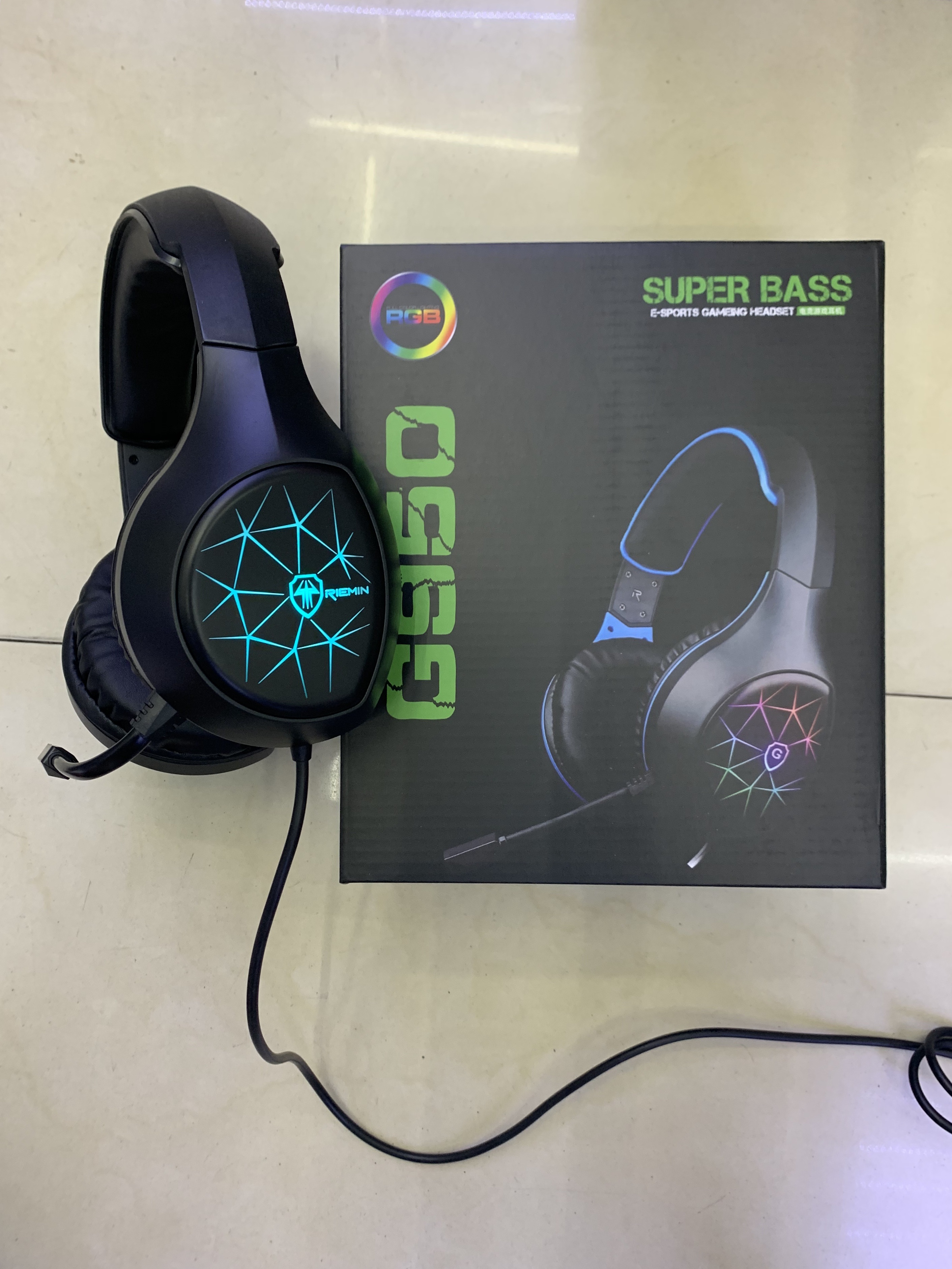 G950电脑游戏耳机细节图