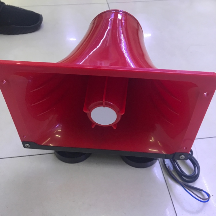 High-power box loudspeaker details Picture