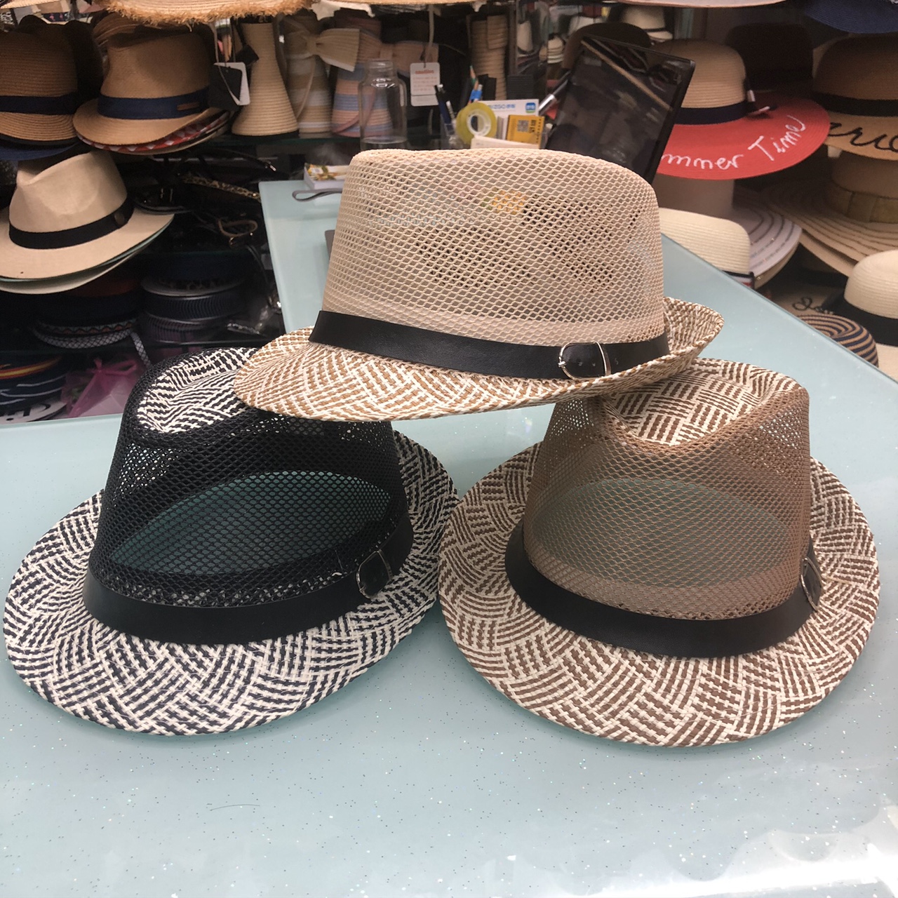 Top Hat 08