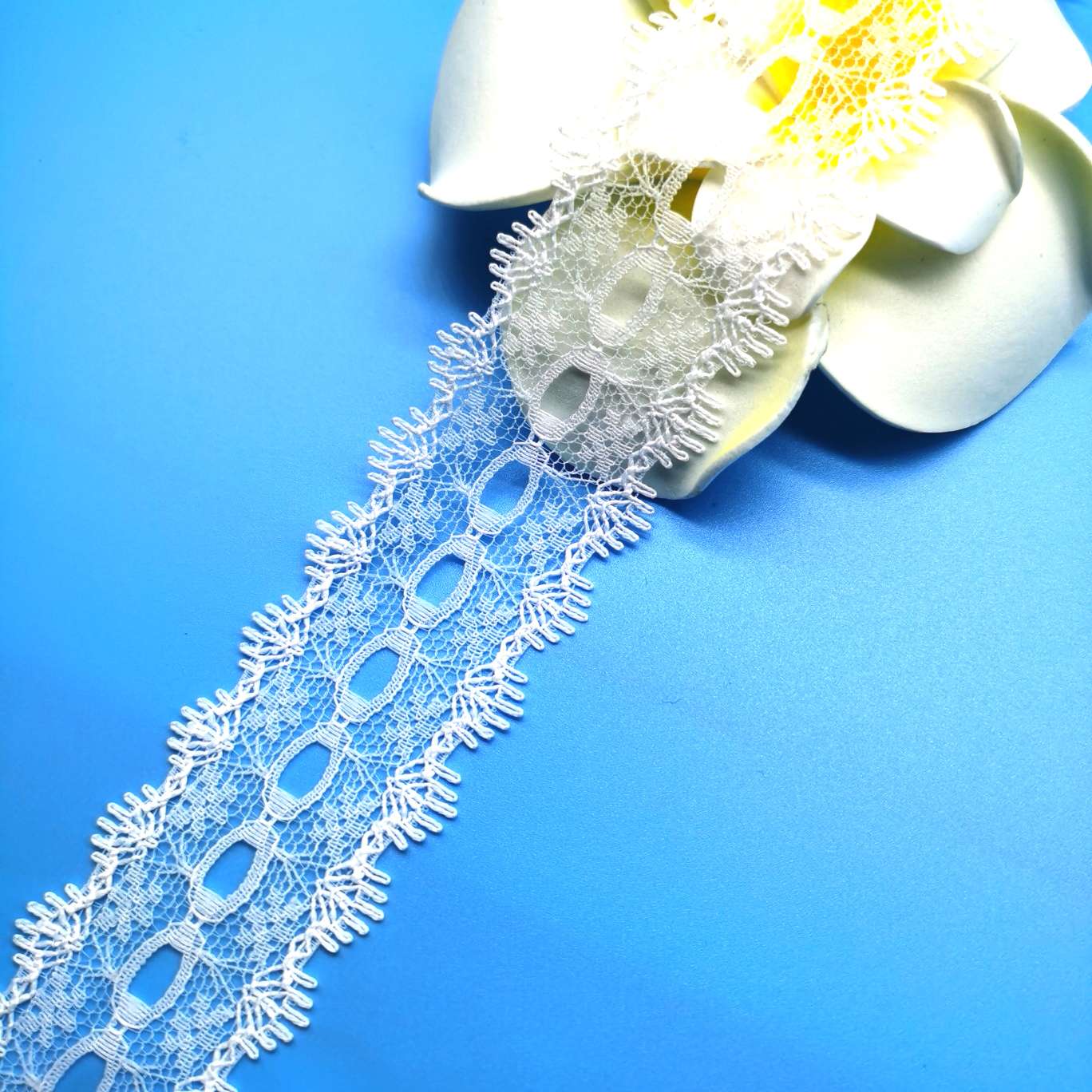 فساتين ملابس داخلية، تنورات، ثوب زفاف Item Picture