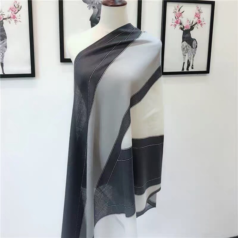 女士披肩秋冬季外套韩版中长款百搭休闲爆款围巾