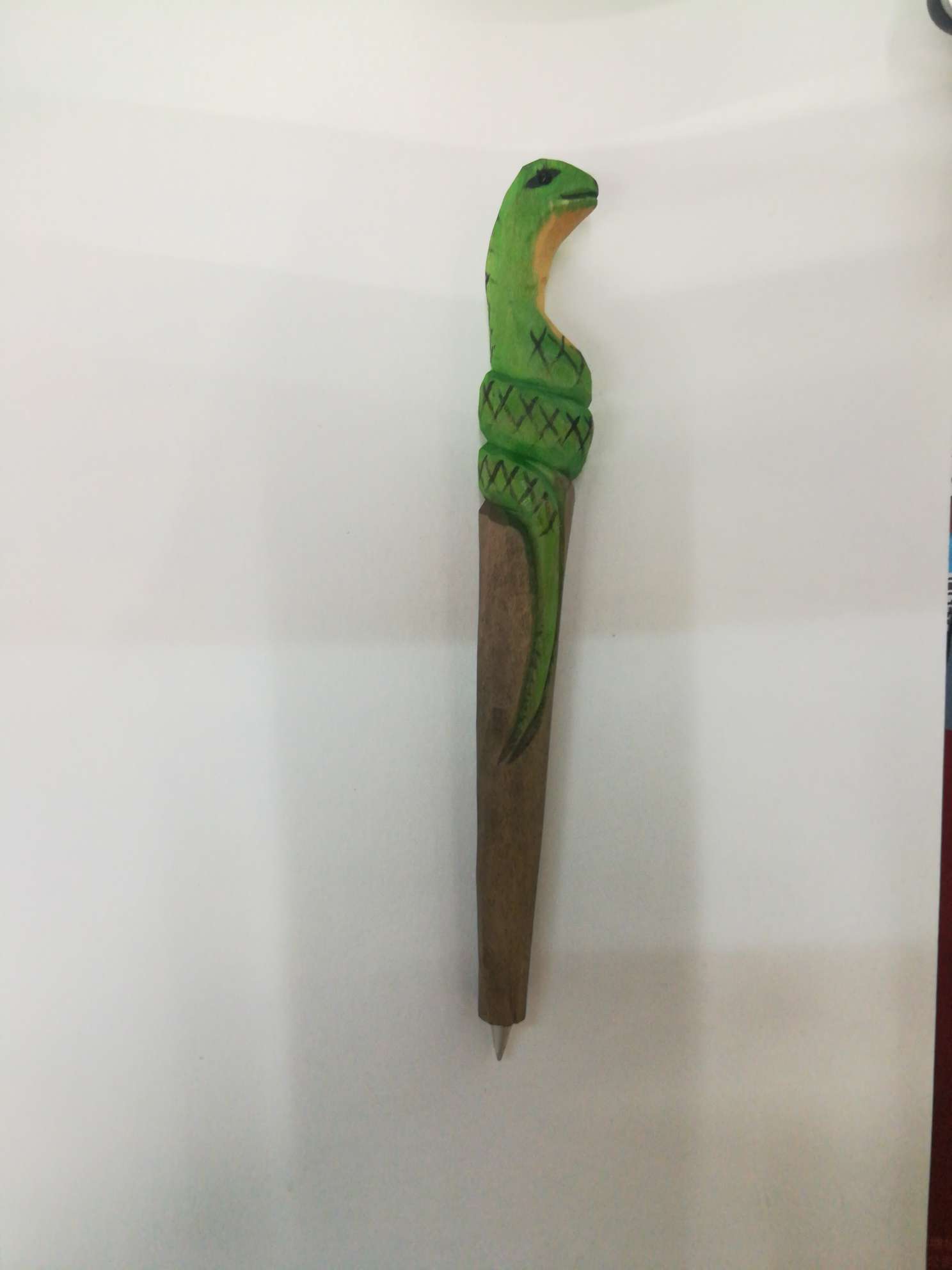 旅游纪念品纯手工雕刻木头仿真蜷蛇礼品工艺圆珠笔详情图8