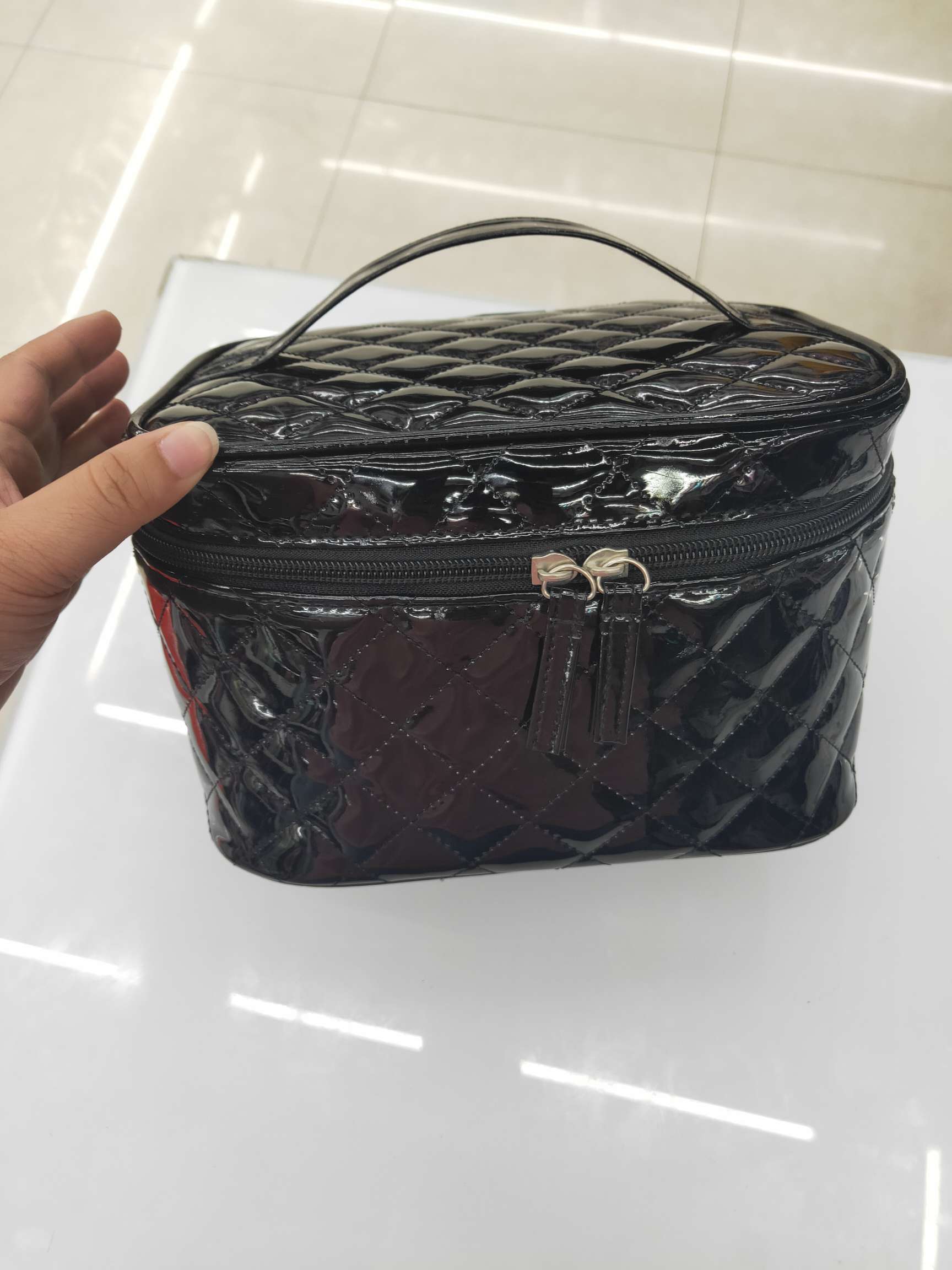New Shiny Leather Square Bag details Picture