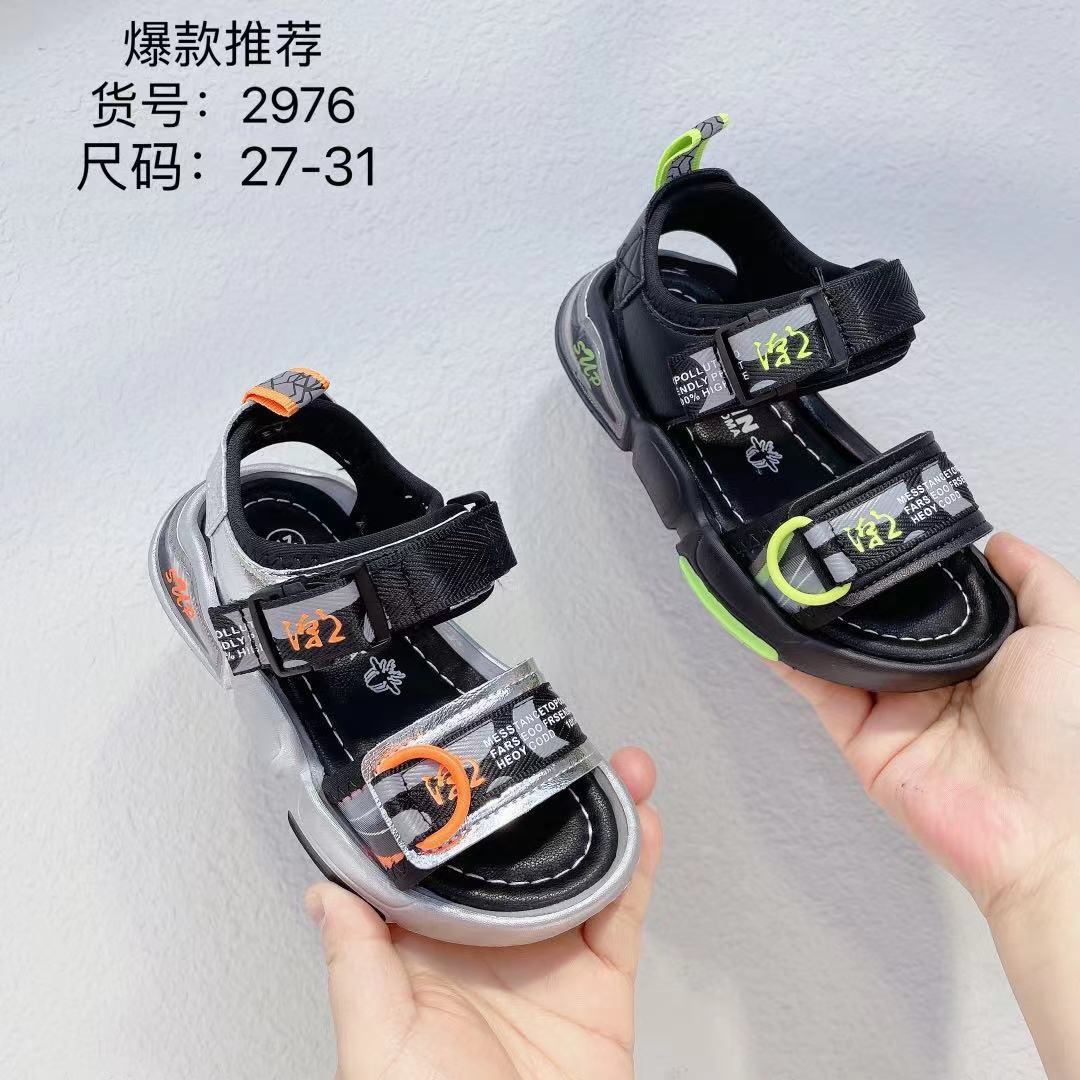 Sandals 2976