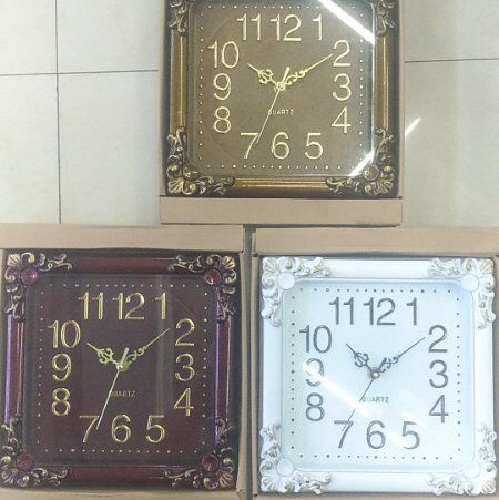 2201 White wall clock