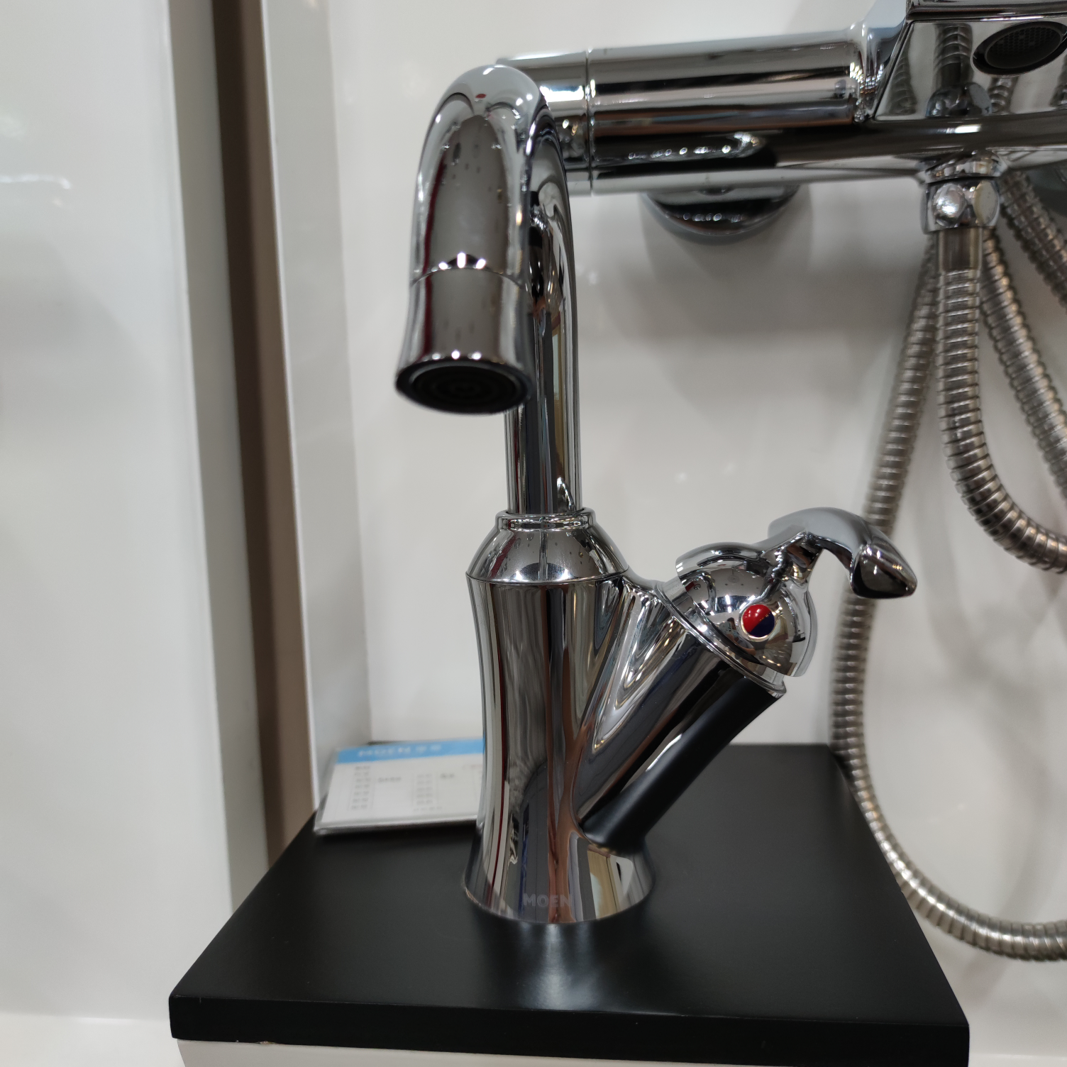 Moen hot and cold water faucet with copper body, high throw single handle, rotating sink, sink, kitchen basin and faucet